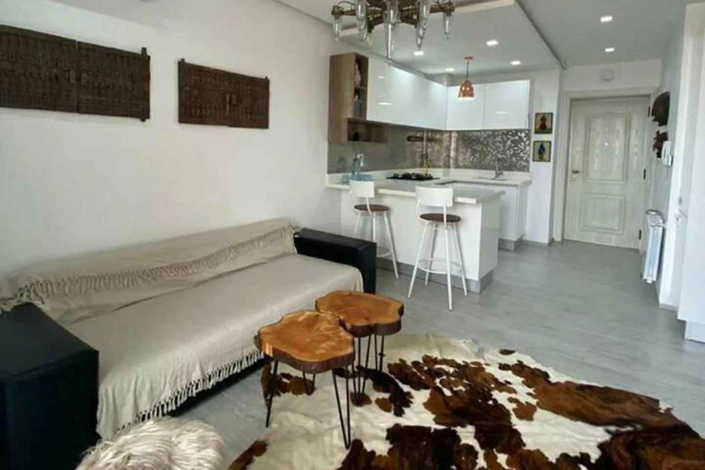 1 Bed Flat - Sleeps 2 - Parking - Wifi