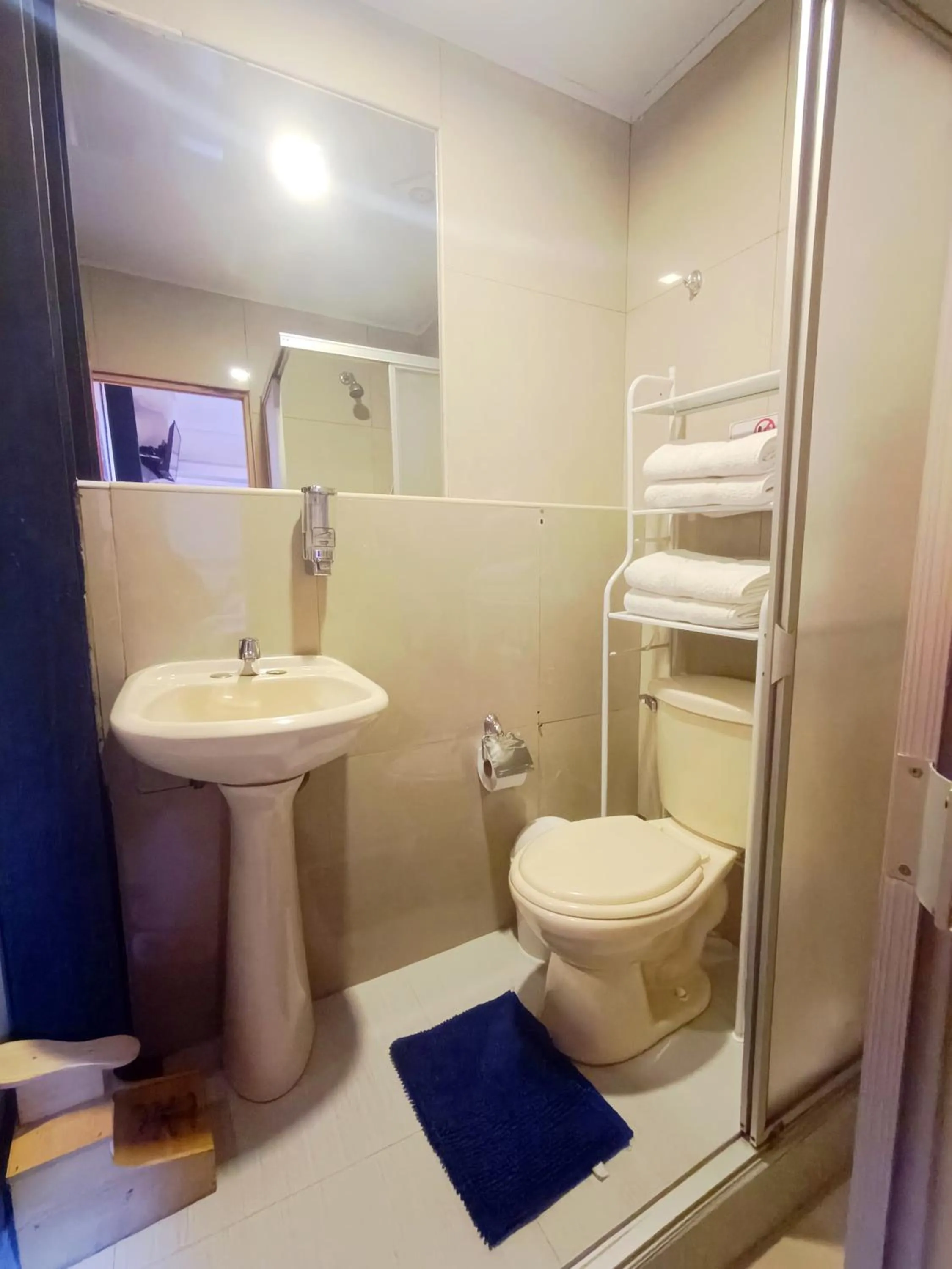 Bathroom in La Posada del Viajero