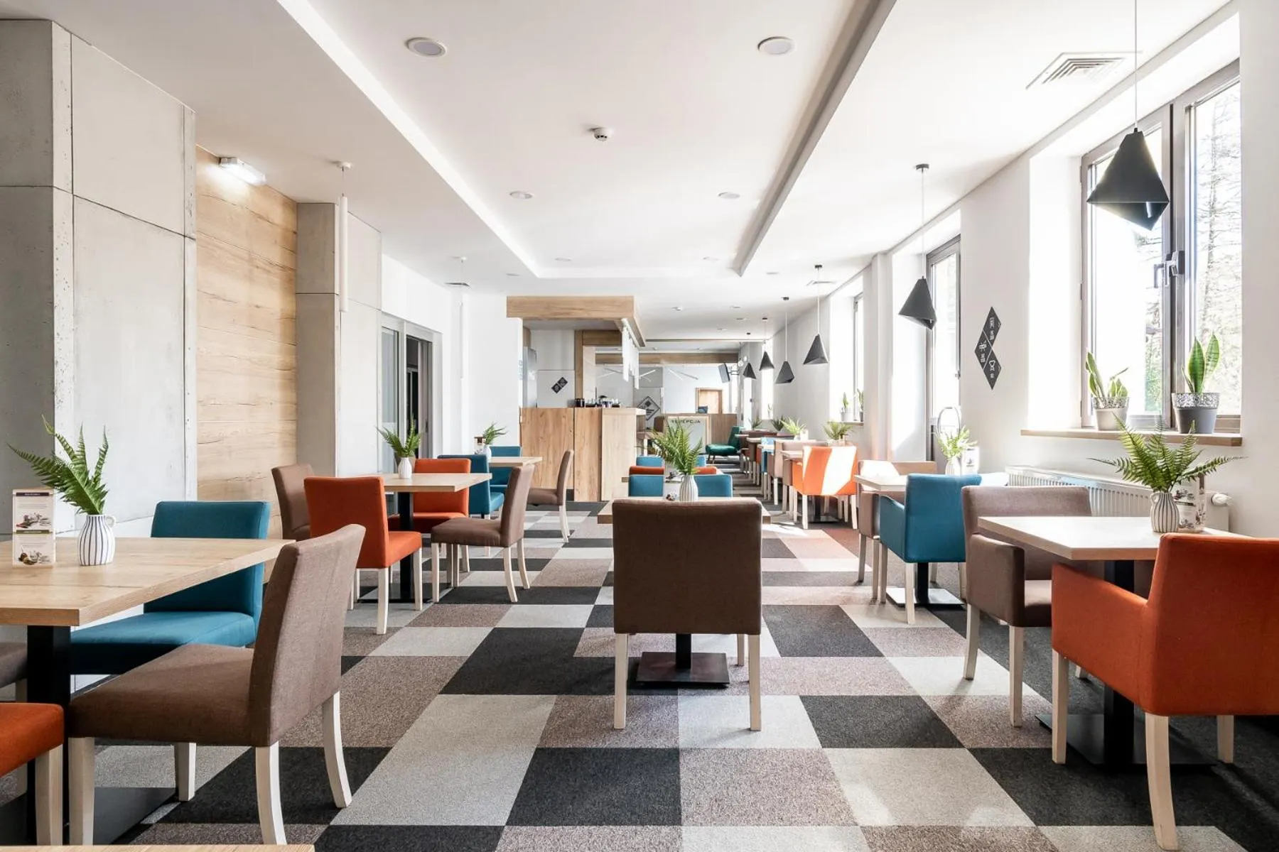 Restaurant/places to eat in Hotel Vestina