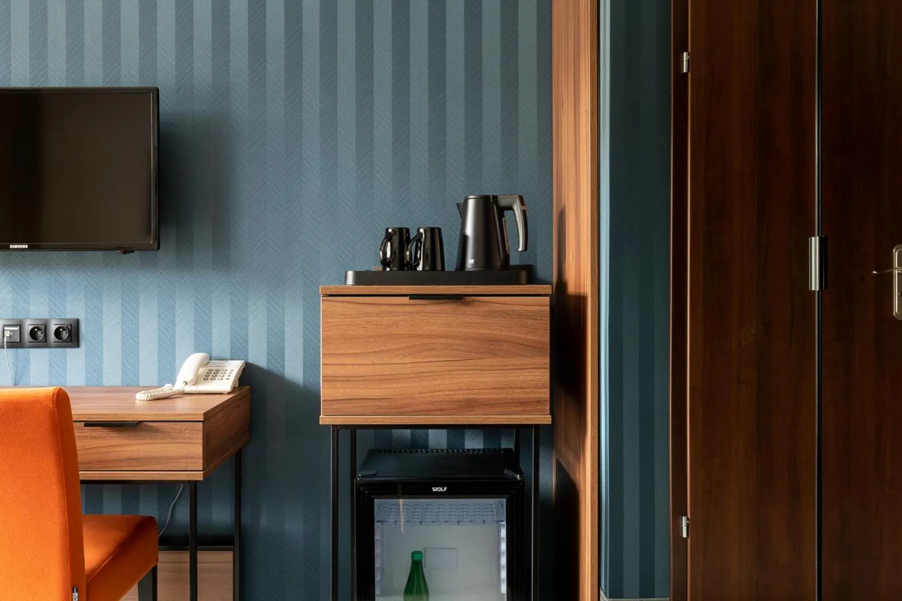 Communal lounge/ TV room in Hotel Vestina