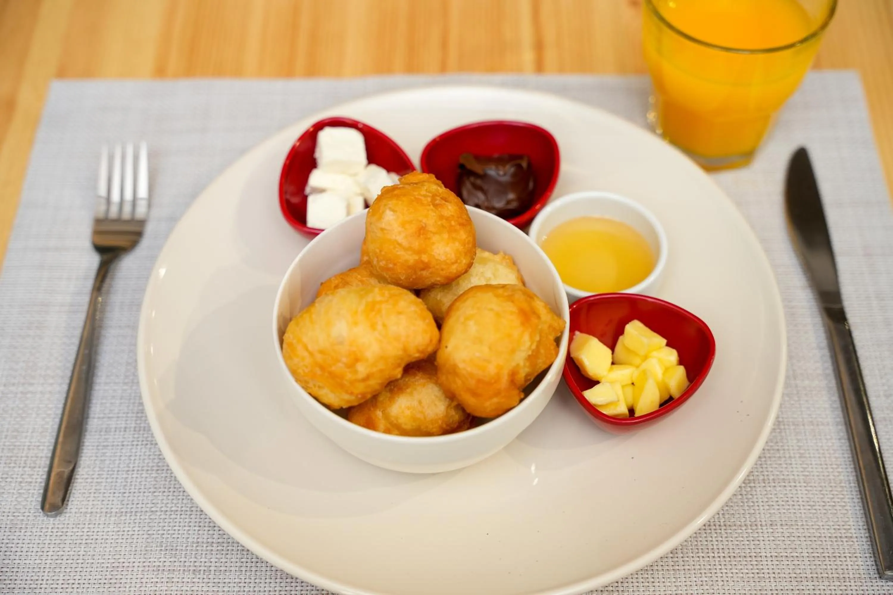 Breakfast in La Bohème Hotel