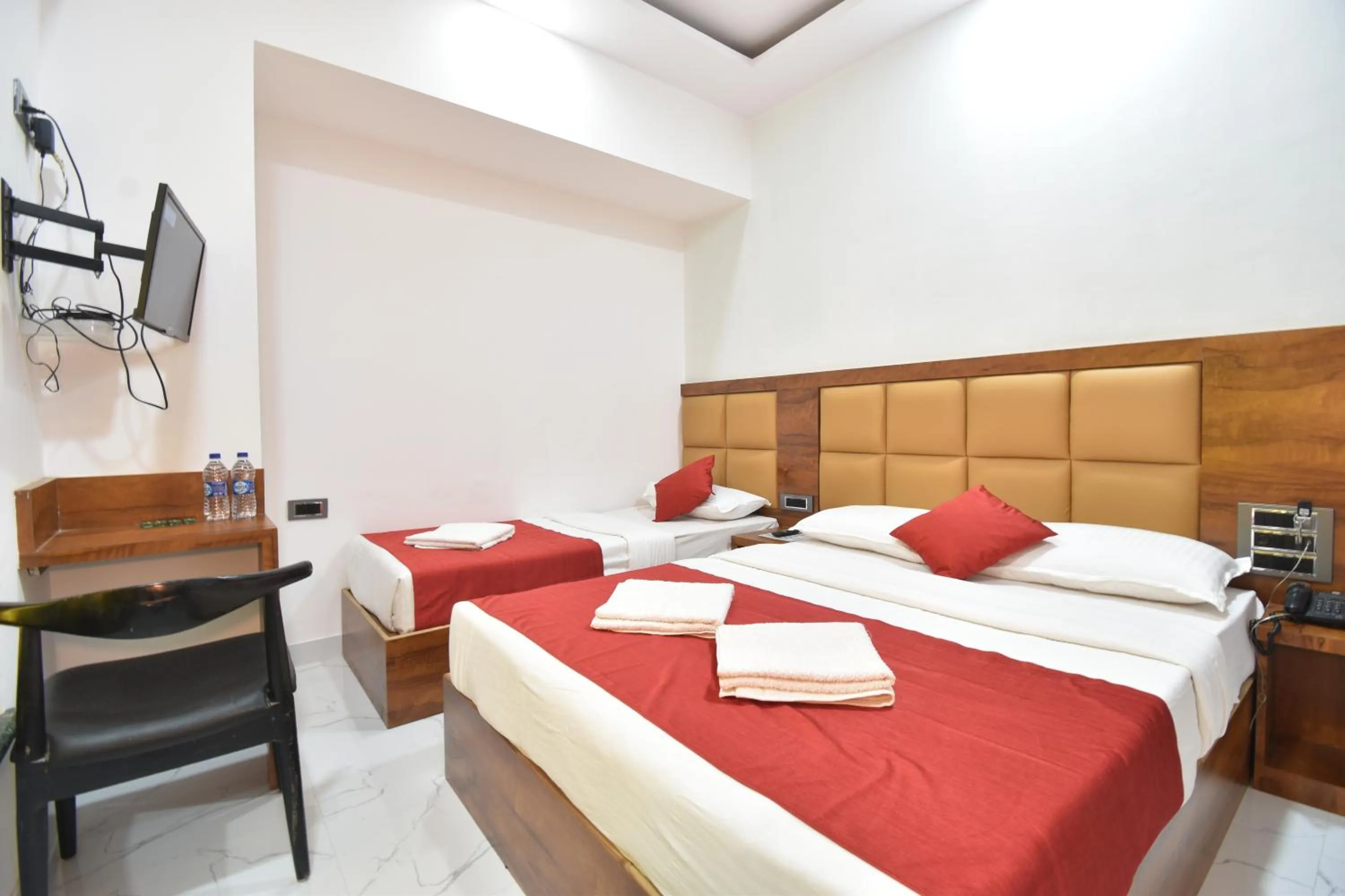 Bed in Hotel airport annex