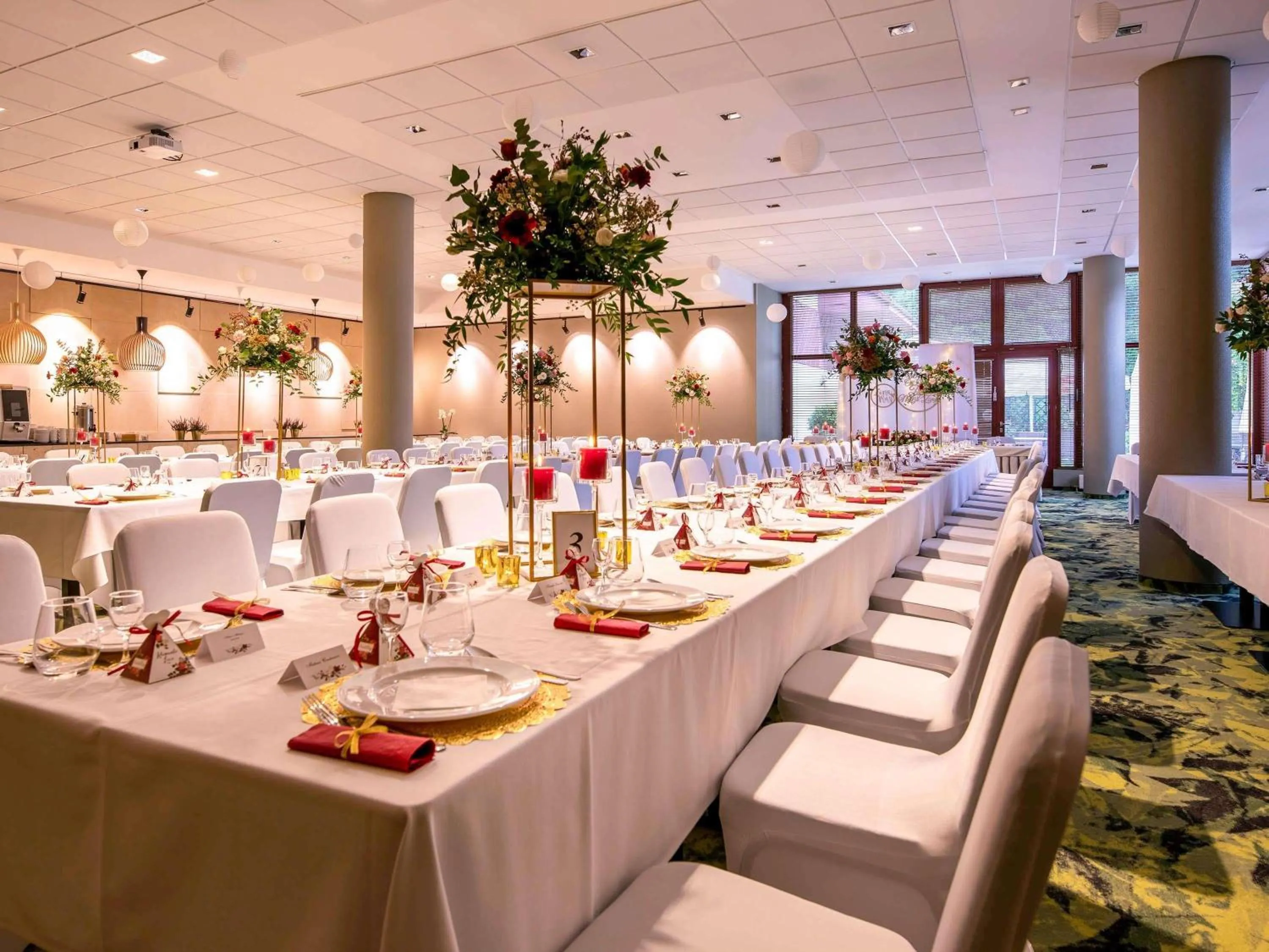 Restaurant/places to eat in Mercure Jelenia Góra