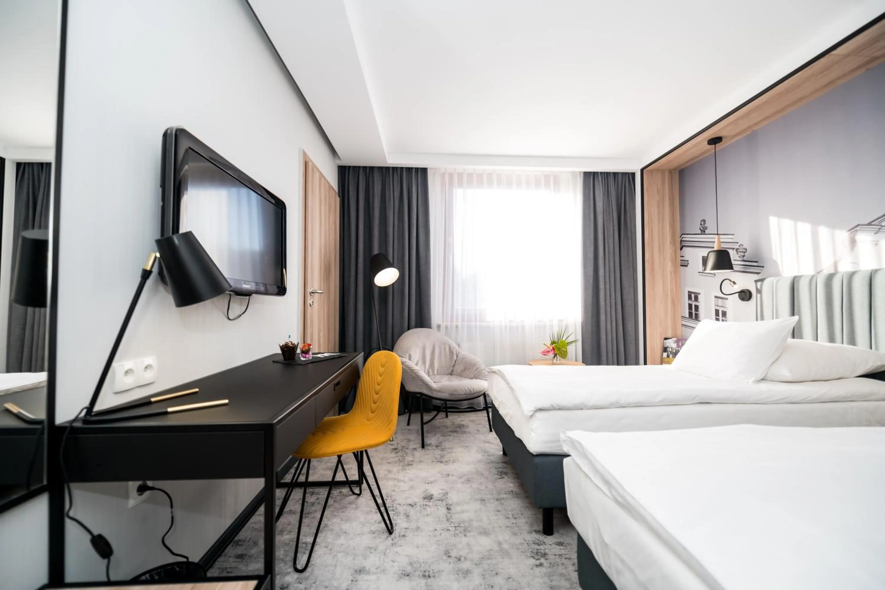 Photo of the whole room, Bed in Mercure Jelenia Góra