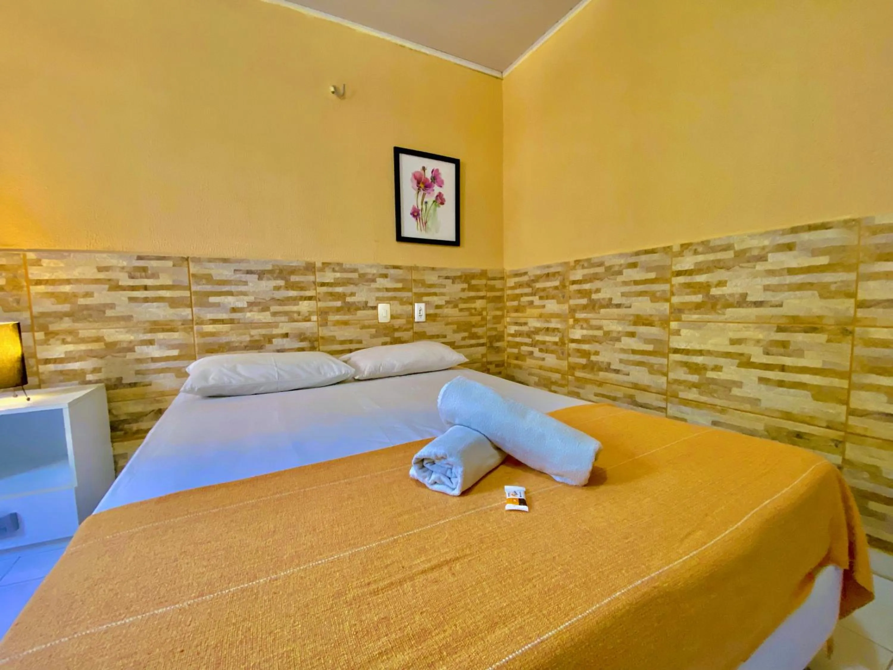 Bed in Pousada Hippopotamus Jeri