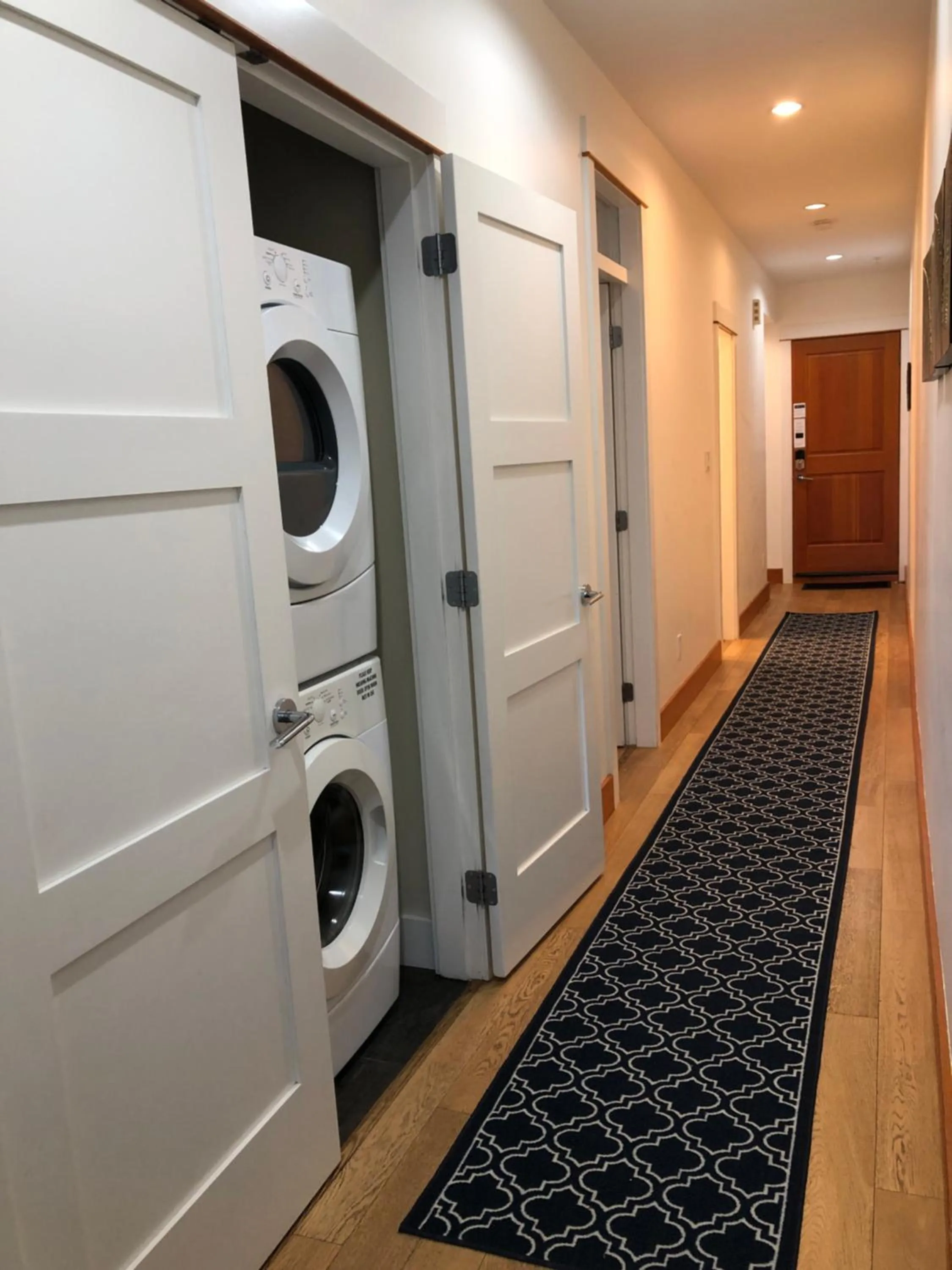 Mariner's Loft - Salt Spring Island