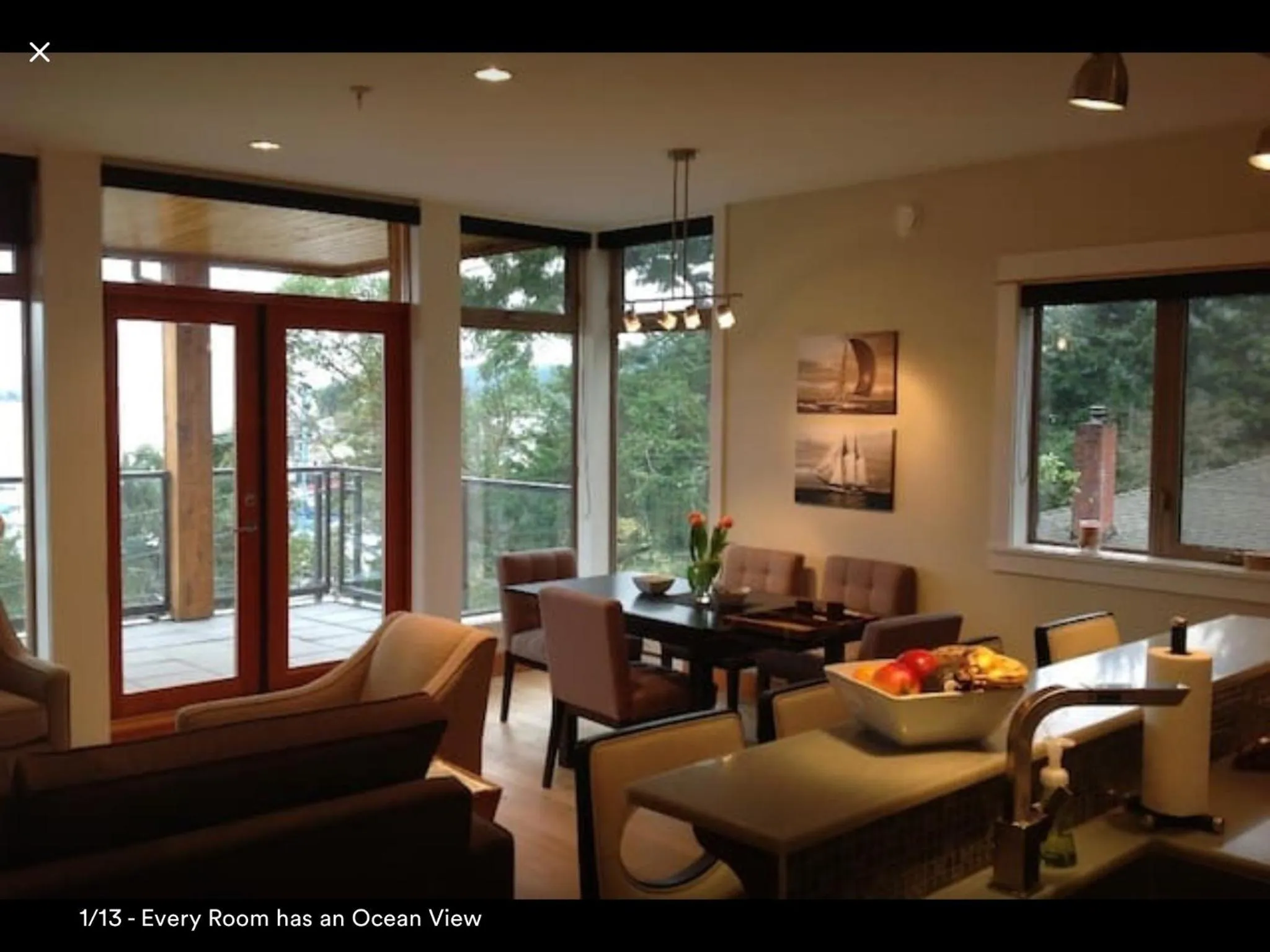 Living room in Mariner's Loft - Salt Spring Island
