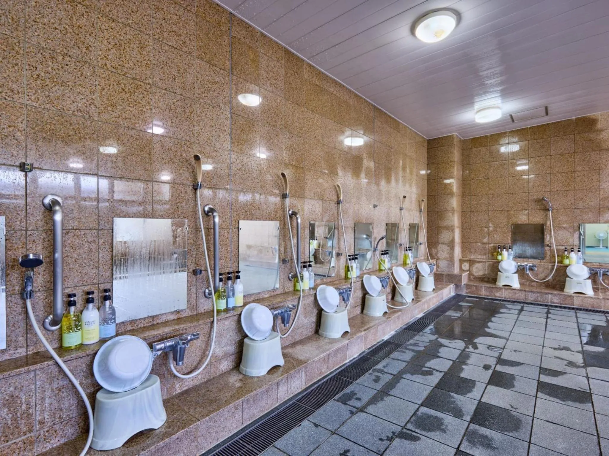 Public Bath in Miyuki Hamabaru Resort