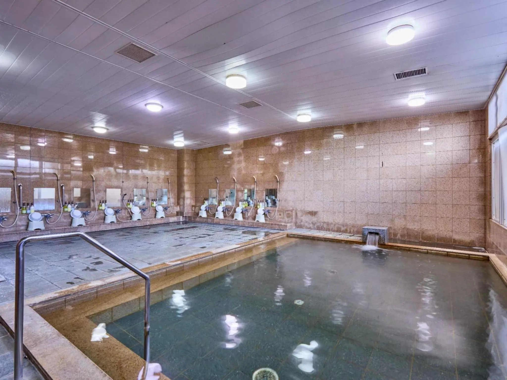Public Bath in Miyuki Hamabaru Resort