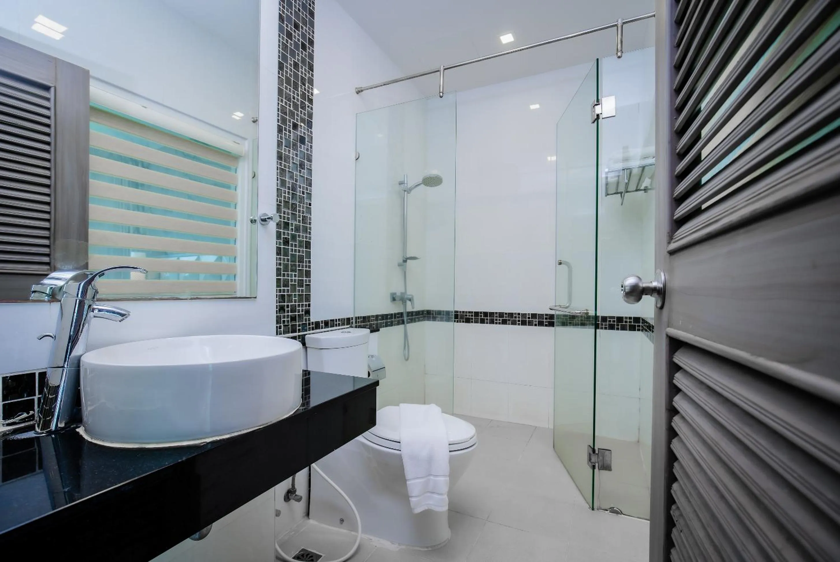 Bathroom in Add Plus Hotel & SPA