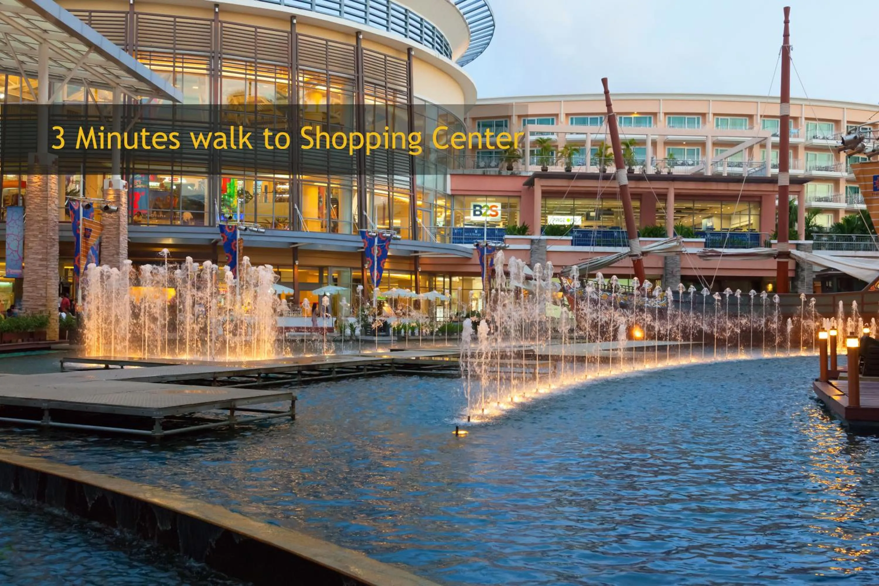 Supermarket/grocery shop in Add Plus Hotel & SPA