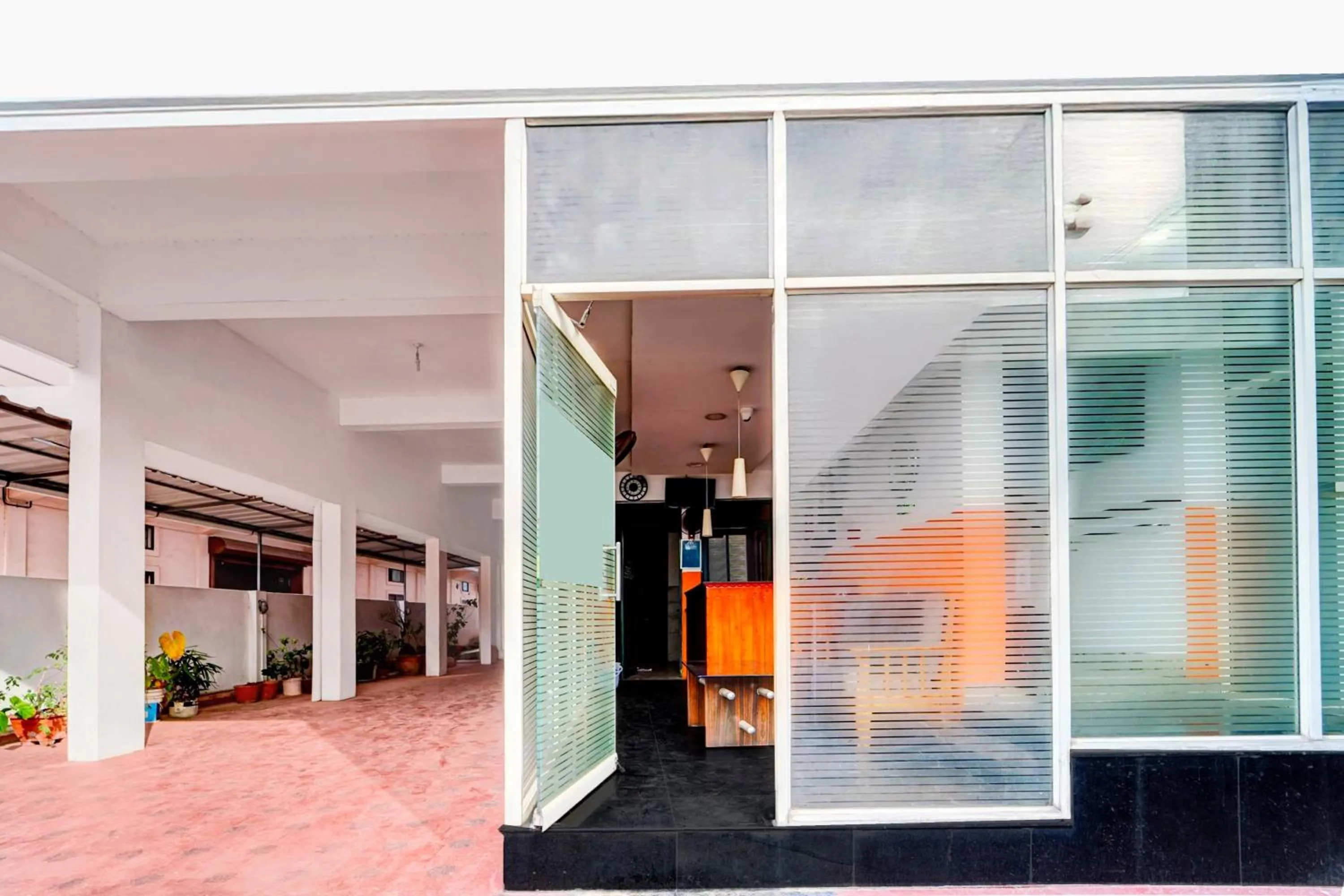 Facade/entrance in Super Collection O Chalai Bazaar Near Railway Station formerly Galaxy Inn