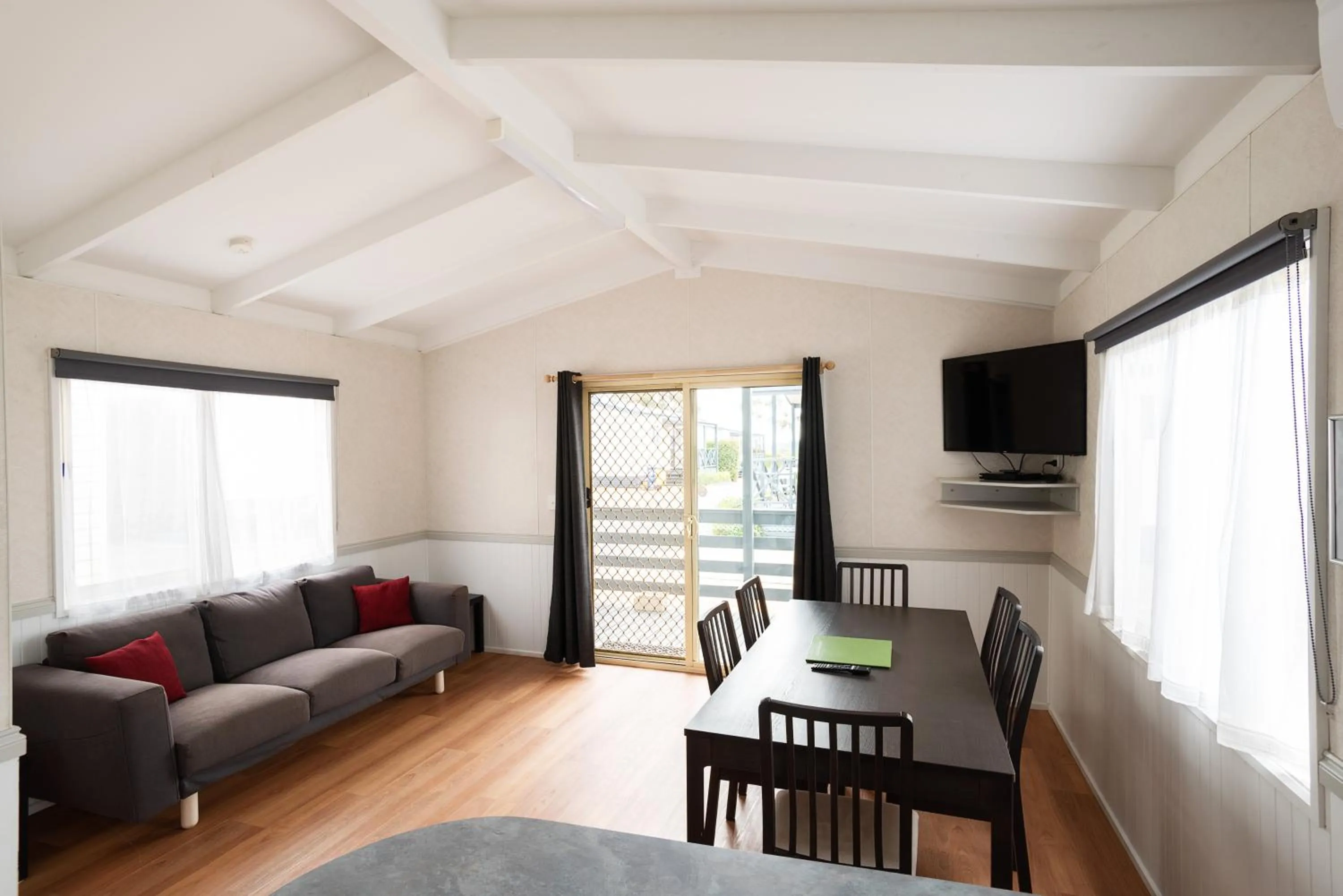 TV and multimedia in Crestview Tourist Park