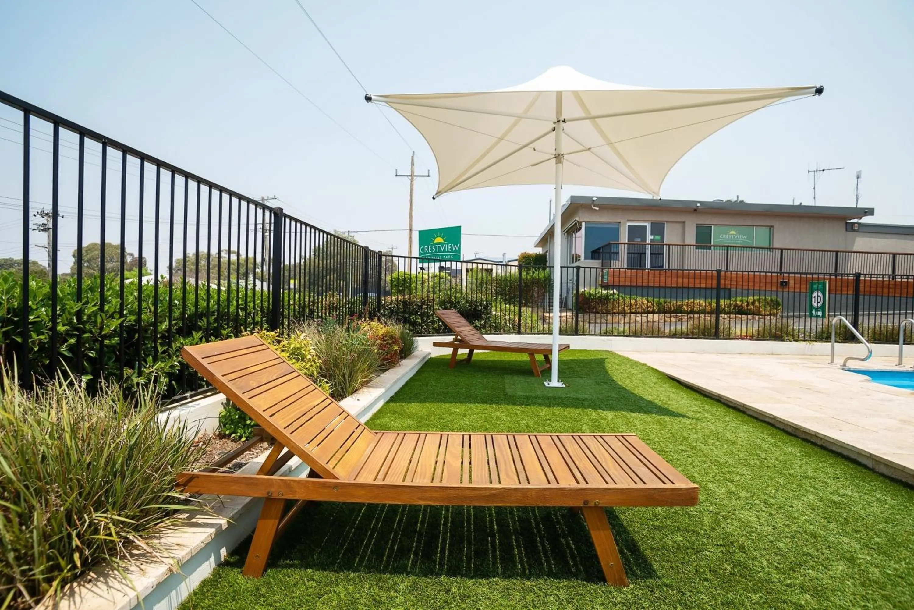 Facade/entrance in Crestview Tourist Park