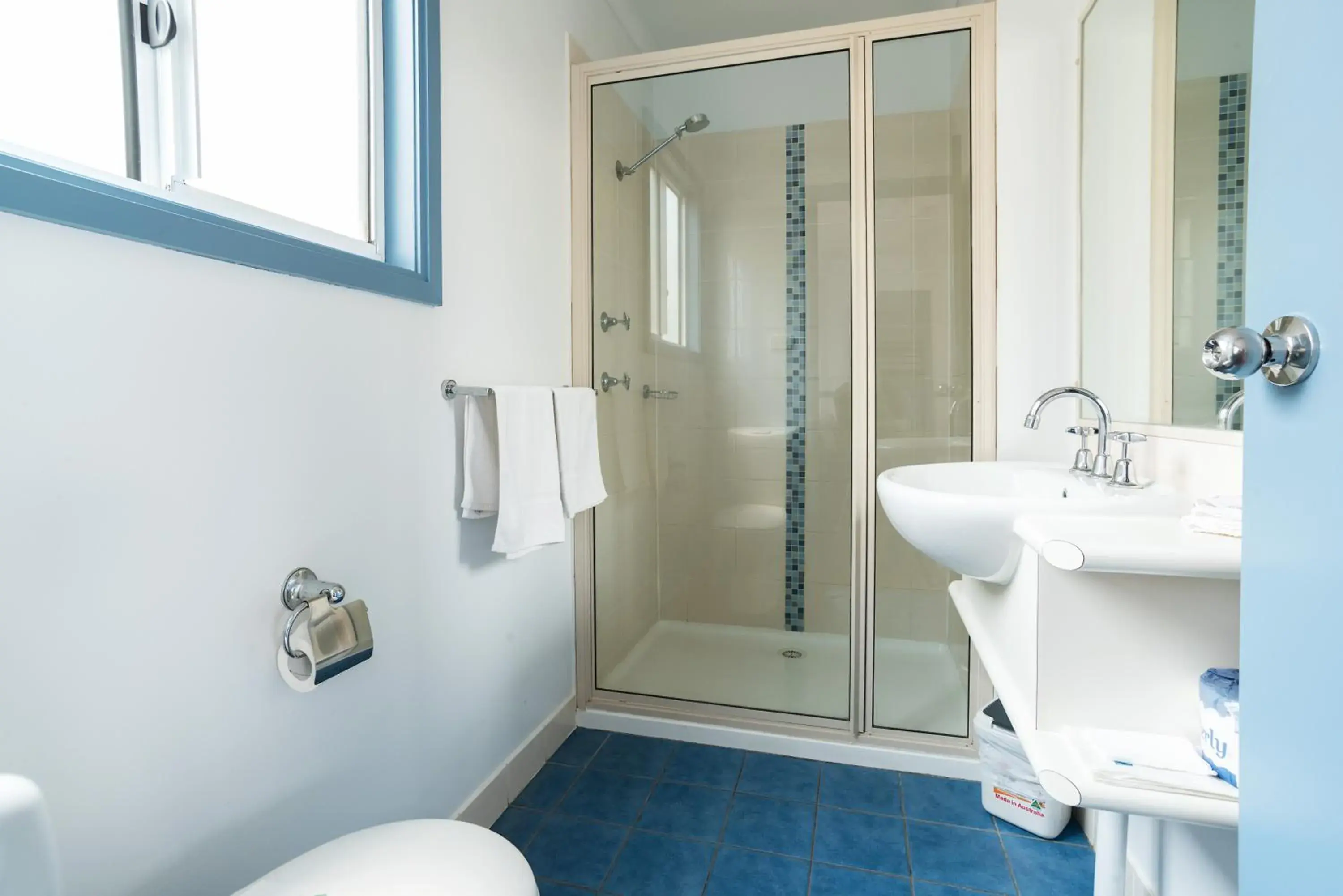 Two-Bedroom Villa in Crestview Tourist Park Two-Bedroom Villa in Crestview Tourist Park