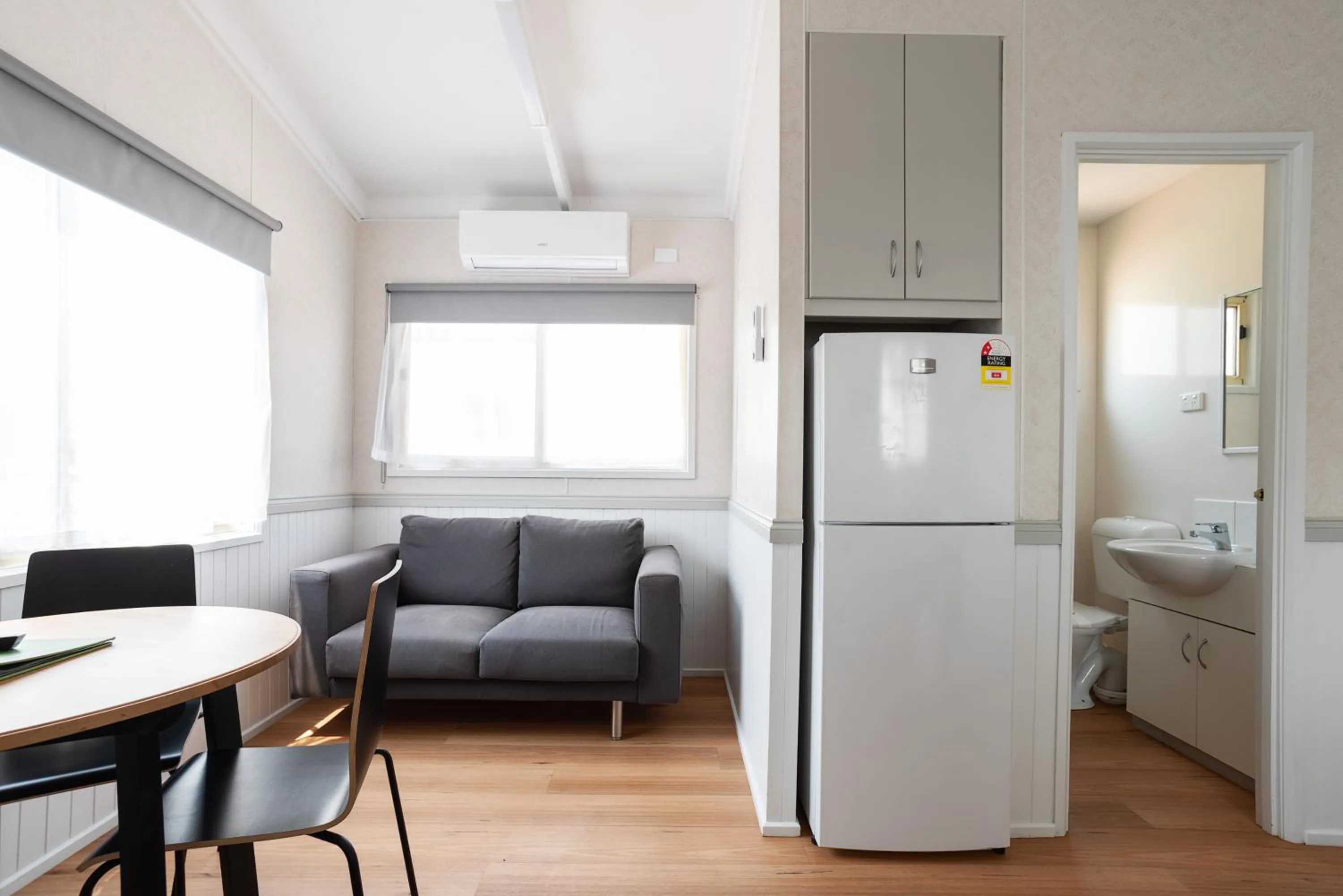 Living room in Crestview Tourist Park