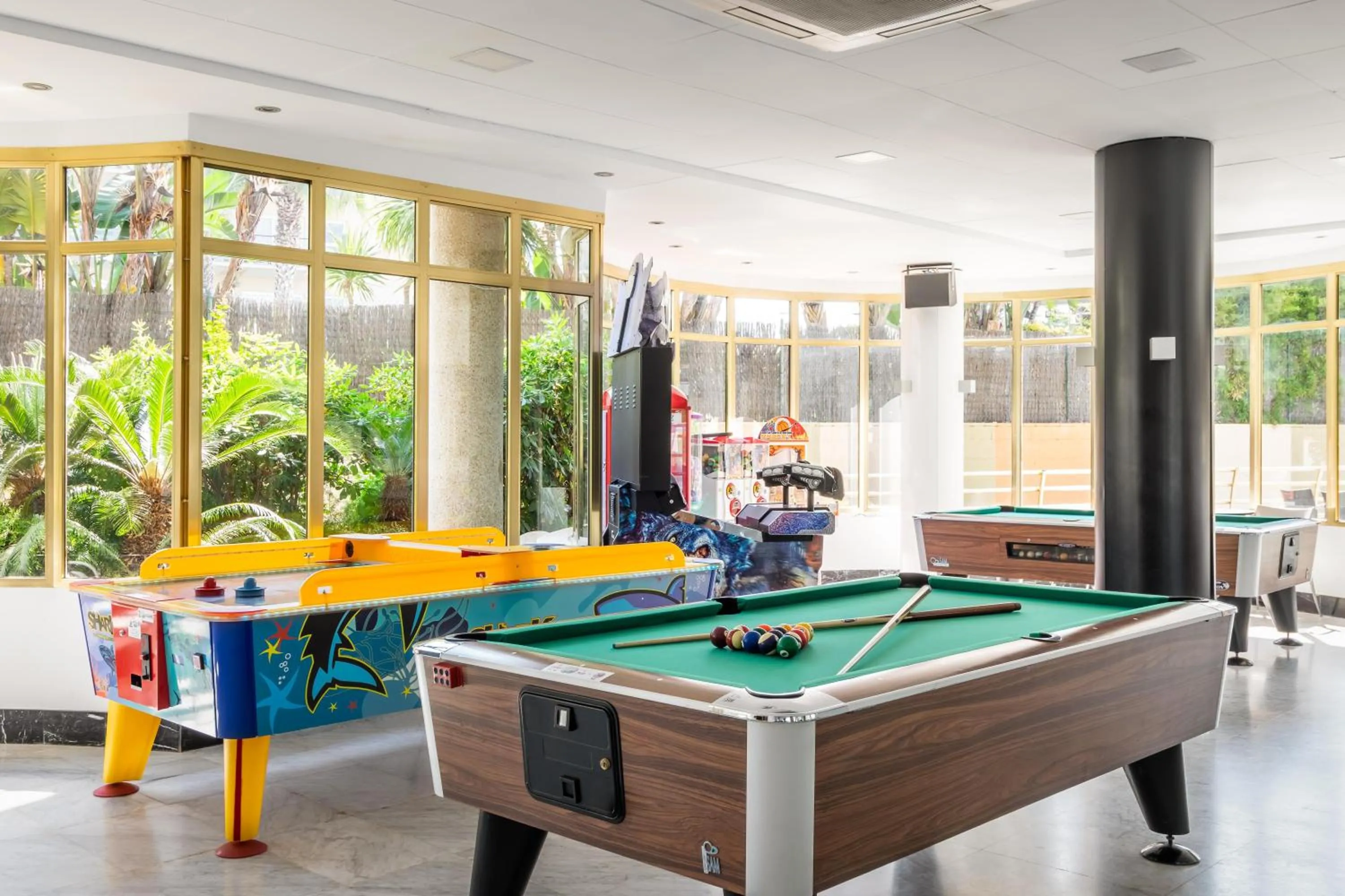 Activities in ALEGRIA El Mar 4 Sup