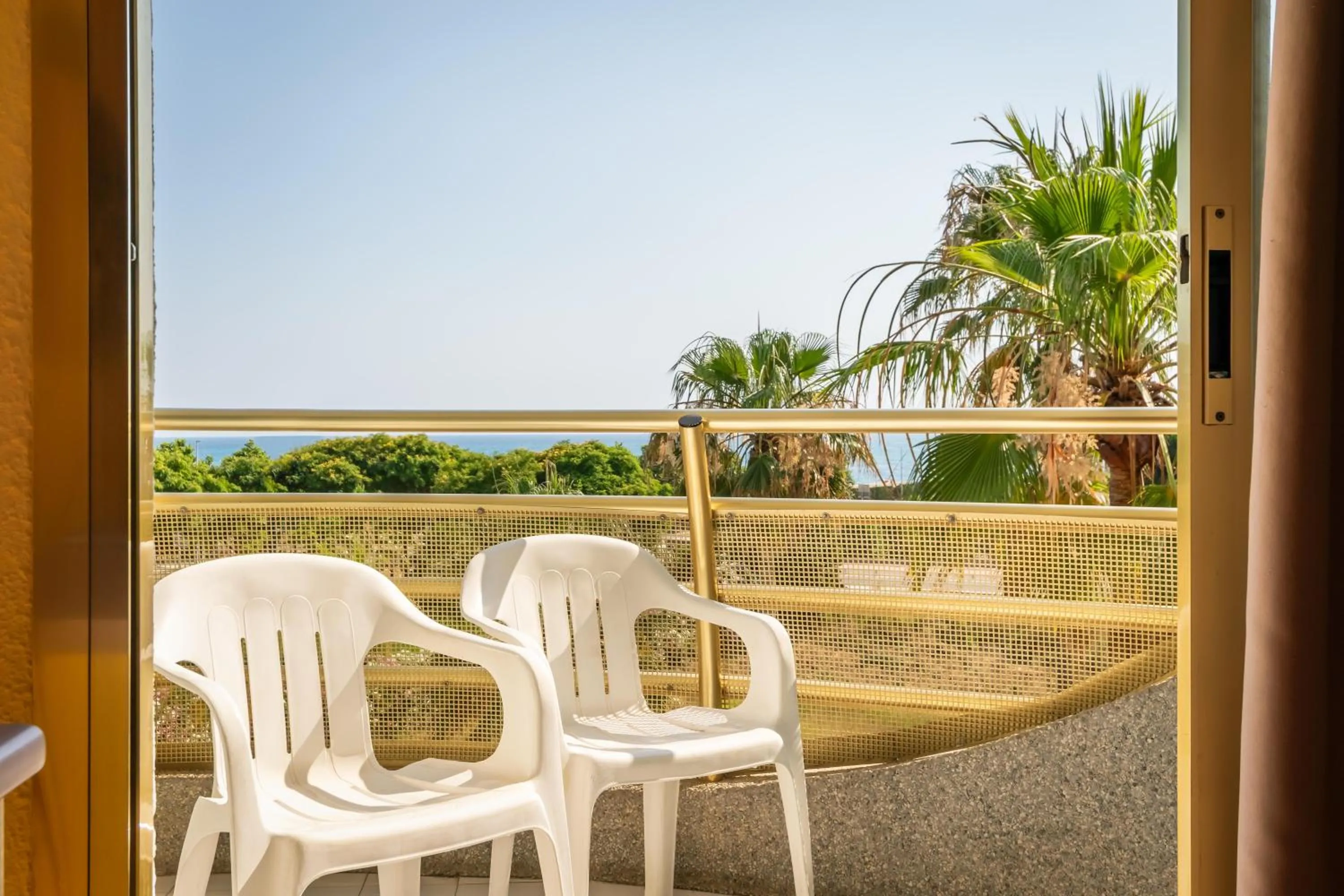 View (from property/room) in ALEGRIA El Mar 4 Sup