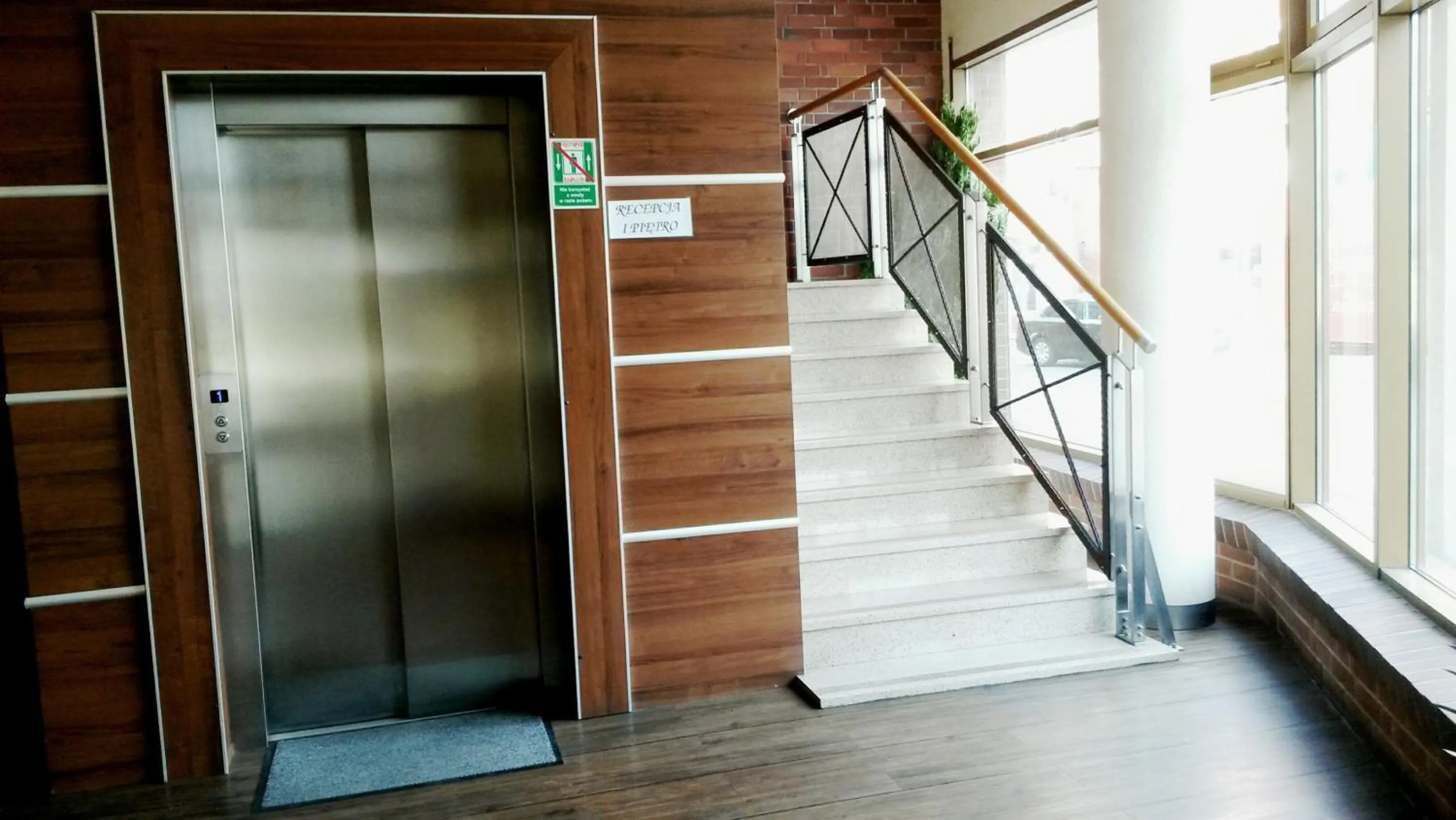 Lobby or reception in Grot Hotel