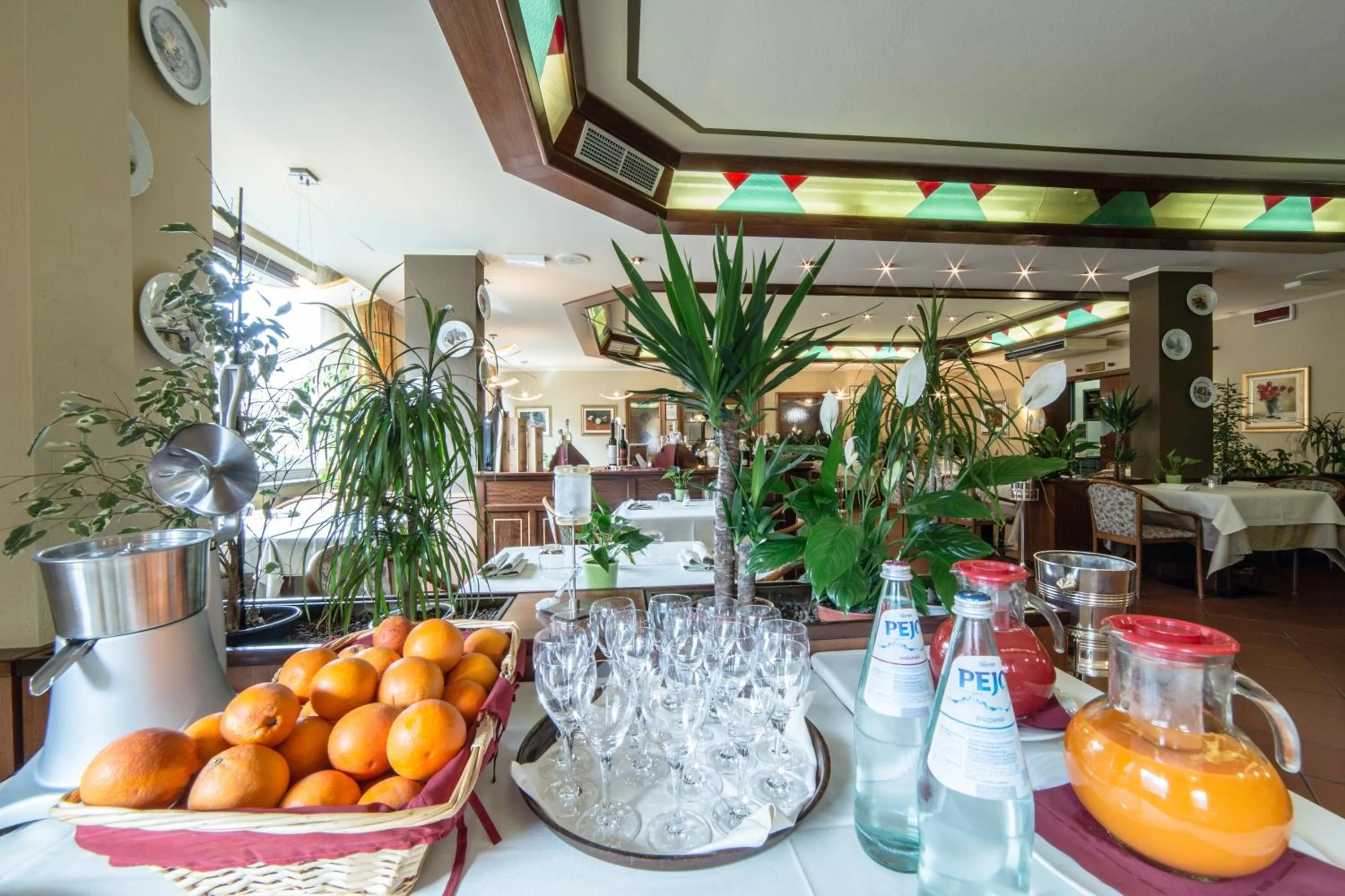 Breakfast in Hotel Comtes De Challant Albergo Etico Valle d'Aosta