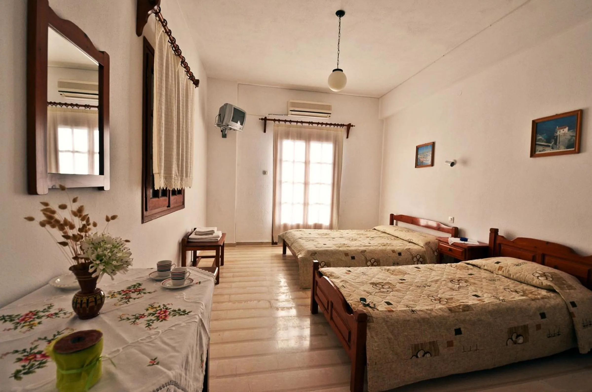 Photo of the whole room, Bed in Alexios Studios