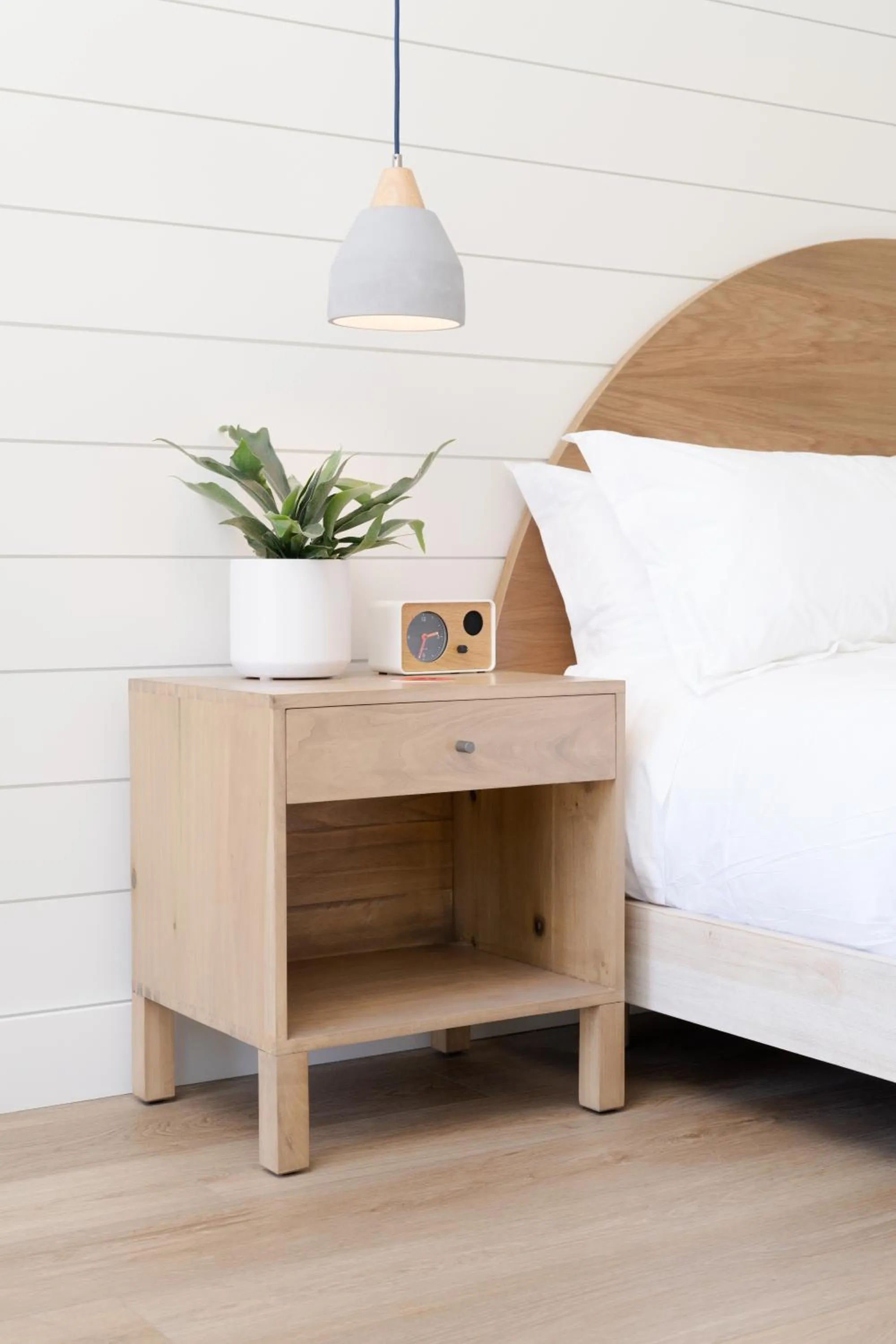 Bed in The Pacific Motel