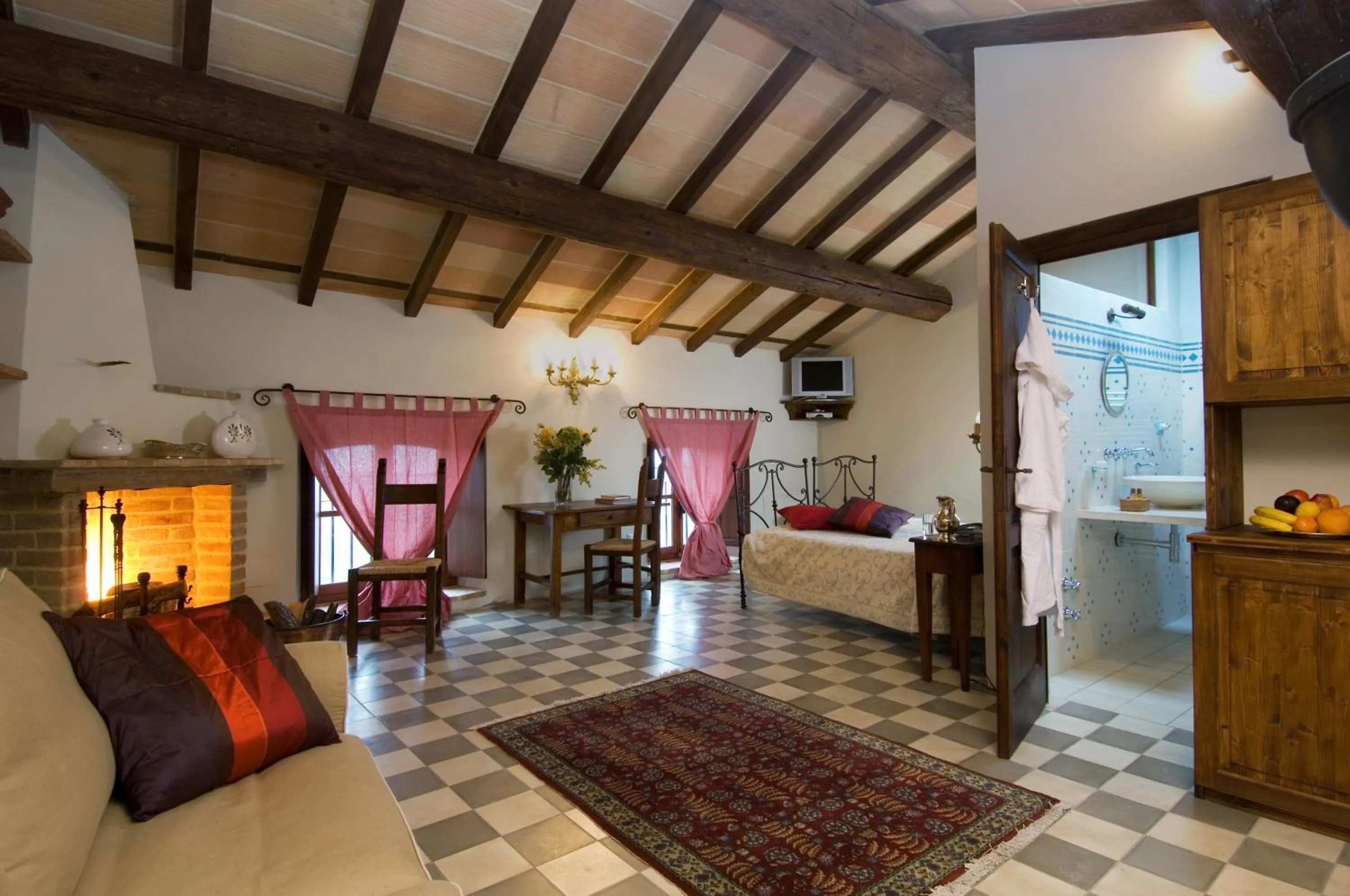 Photo of the whole room, Bed in Antico Borgo Di Tabiano Castello - Relais de Charme