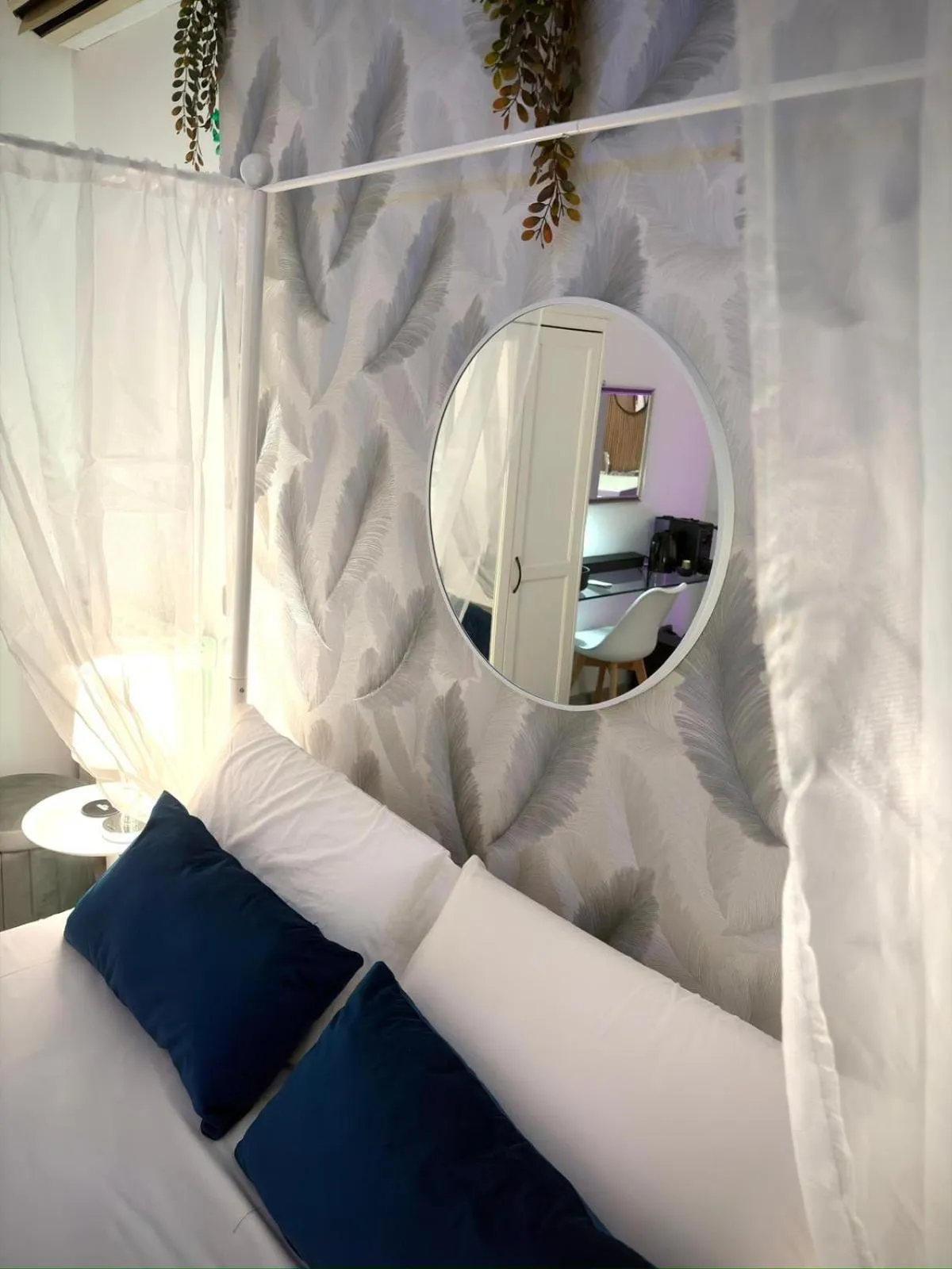 Photo of the whole room in Le Suite del Lungomare Catania