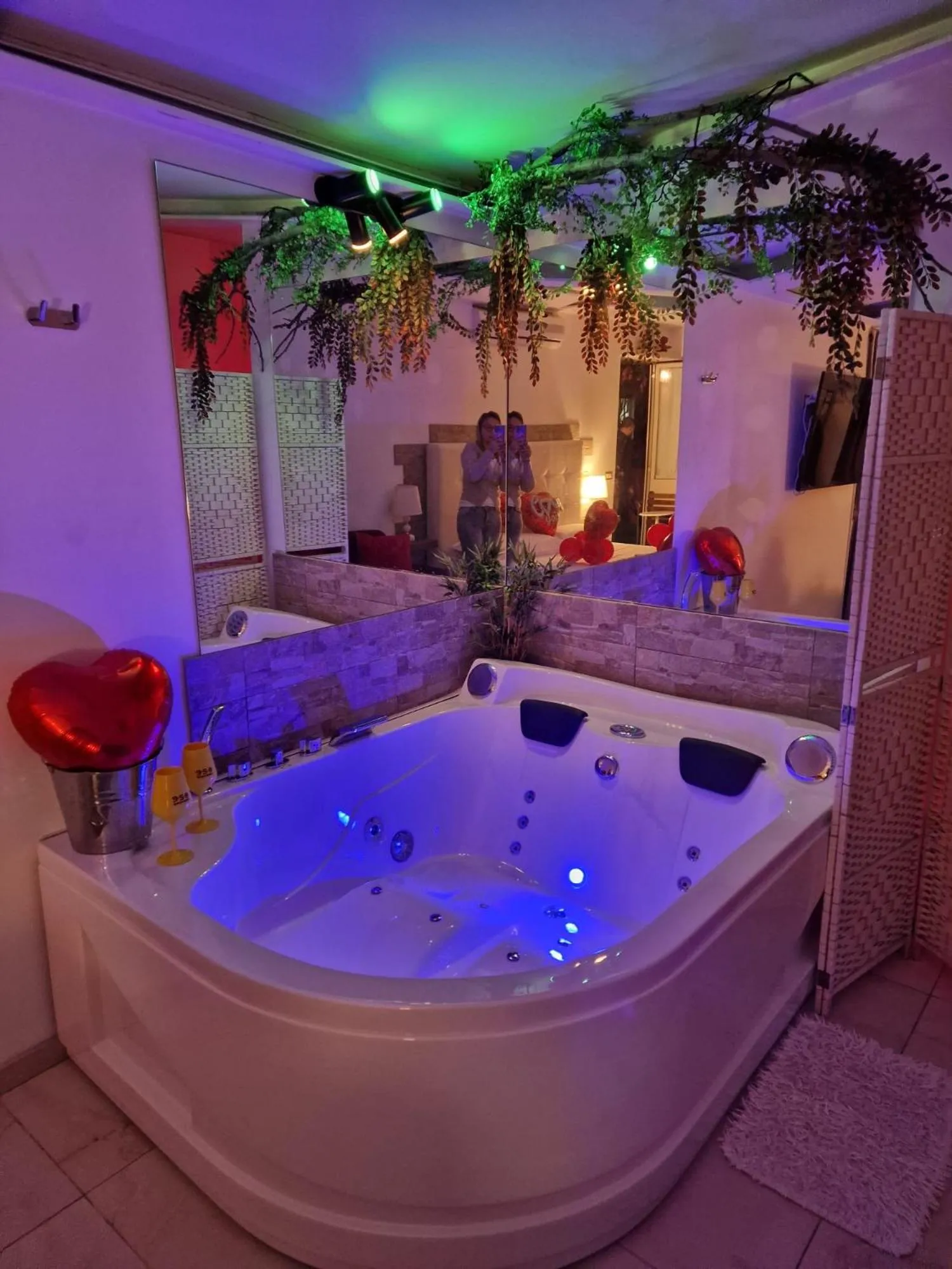 Hot Tub in Le Suite del Lungomare Catania