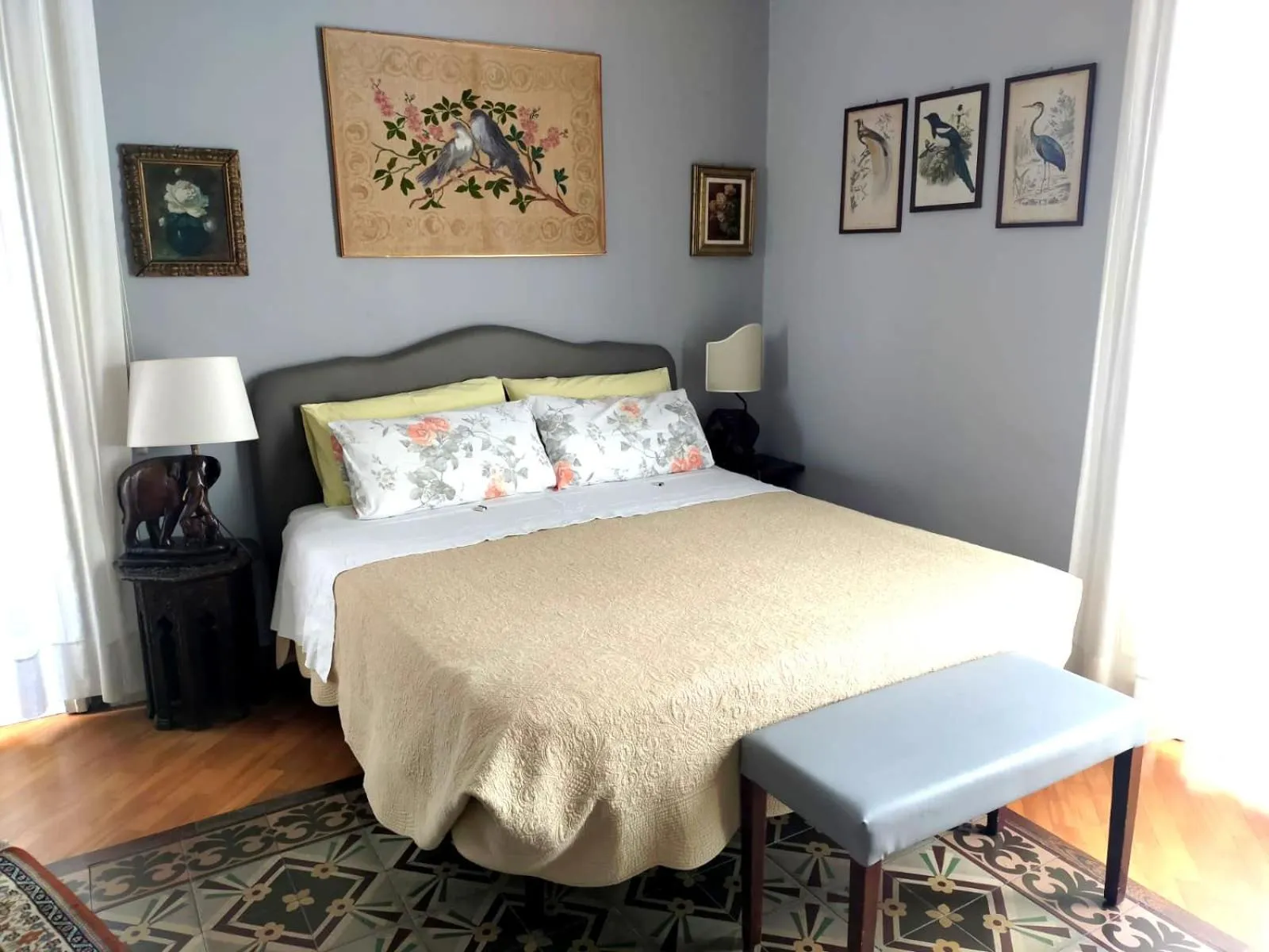 Bed in Crociferi B&B