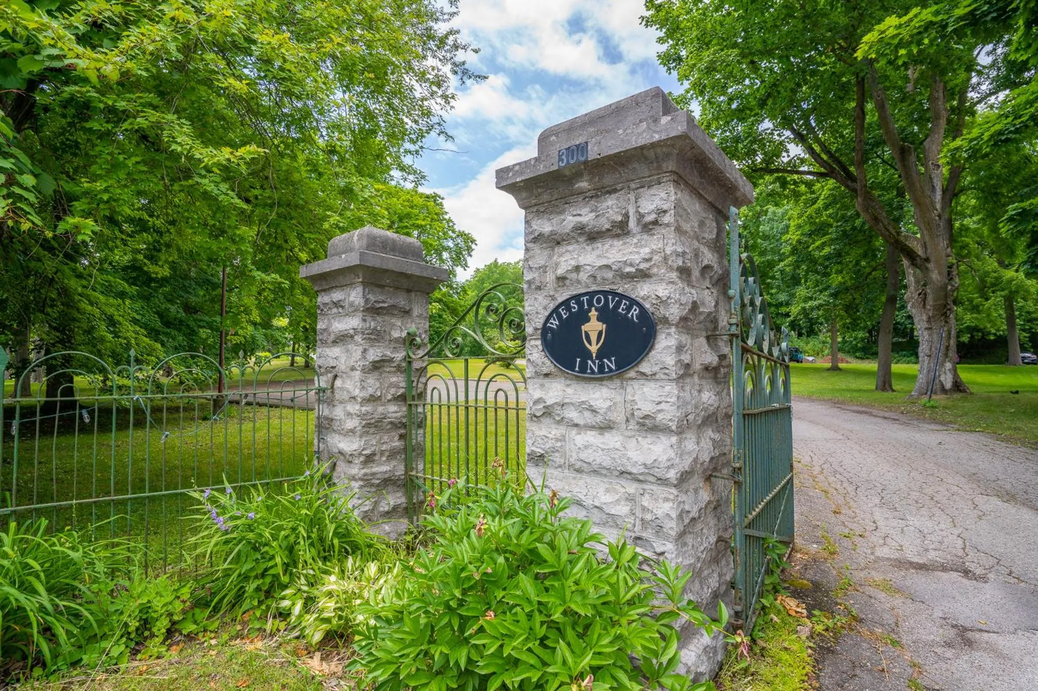Natural landscape in Westover Inn