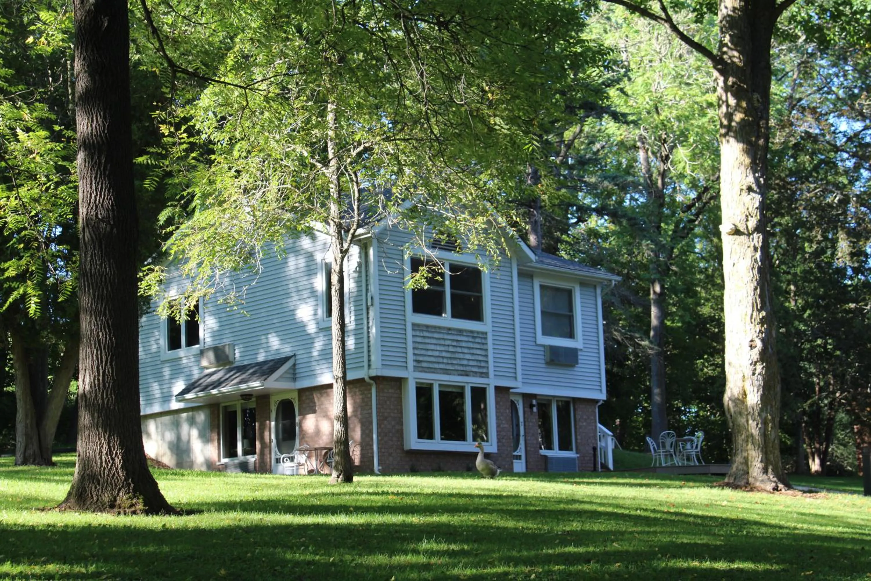 Property building in Westover Inn