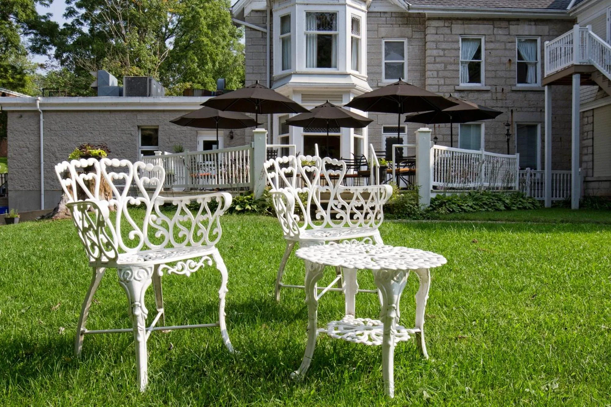 Property building in Westover Inn