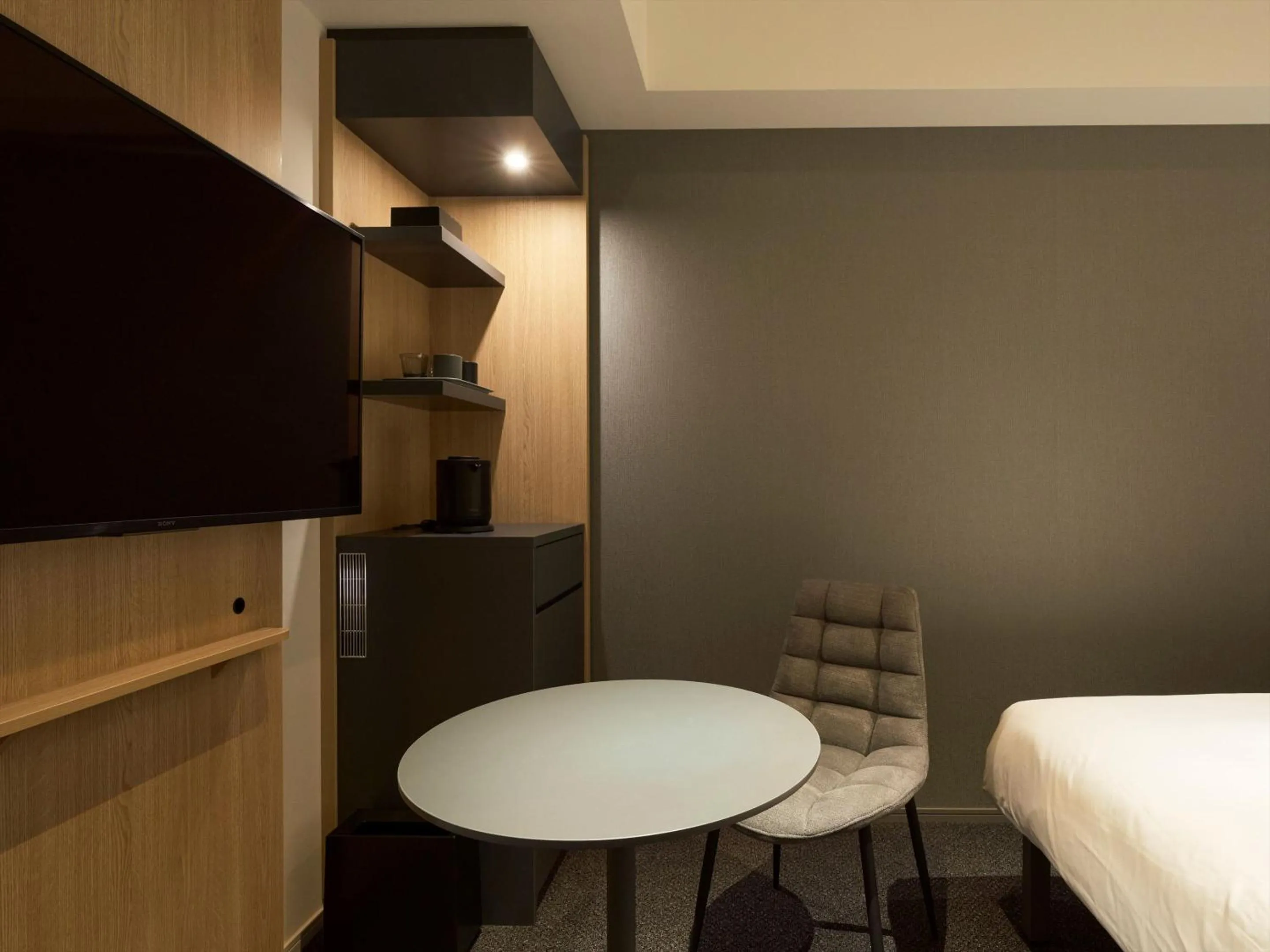 Photo of the whole room in CROSS Life Hakata Yanagibashi