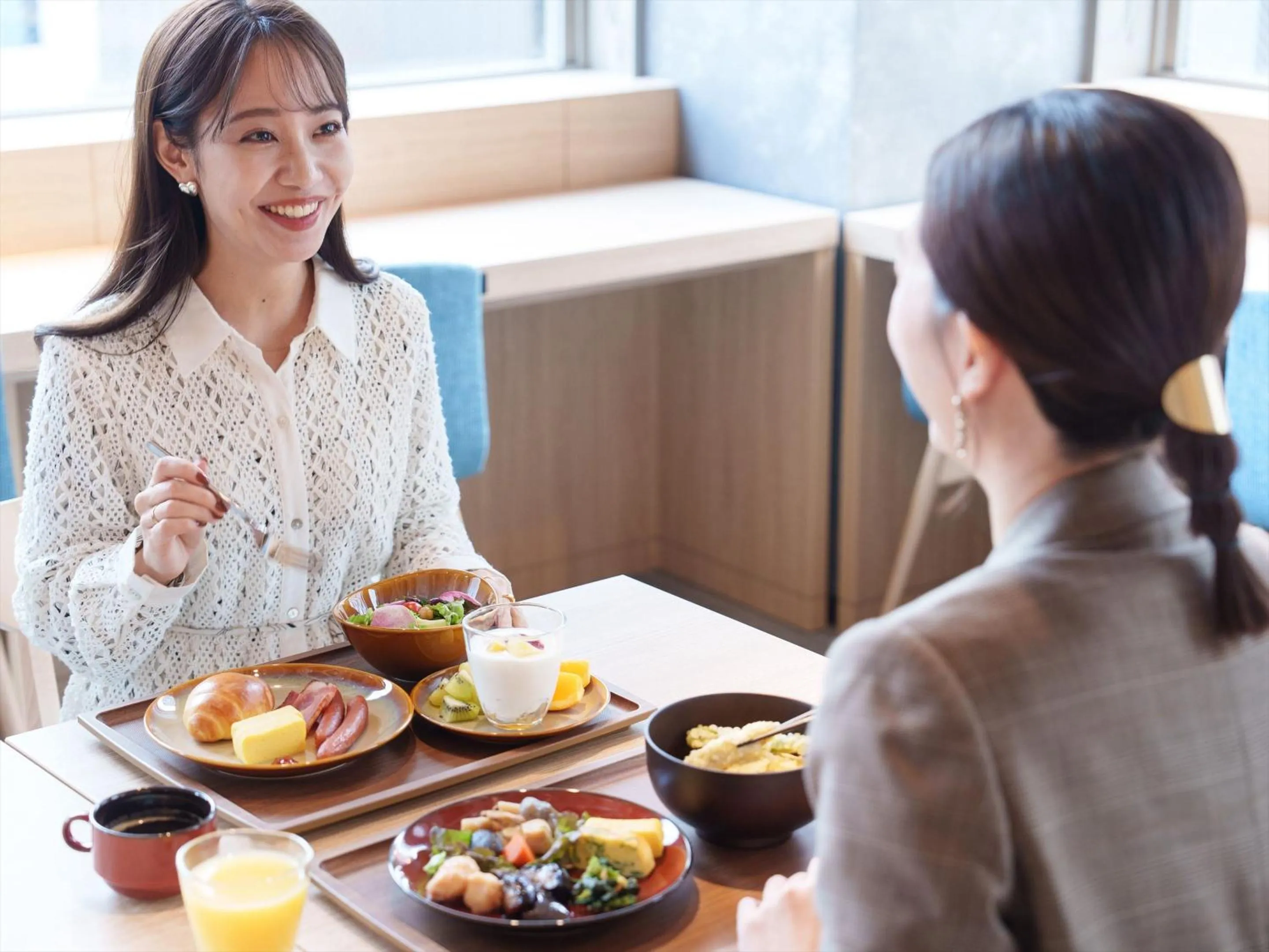 Restaurant/places to eat in CROSS Life Hakata Yanagibashi