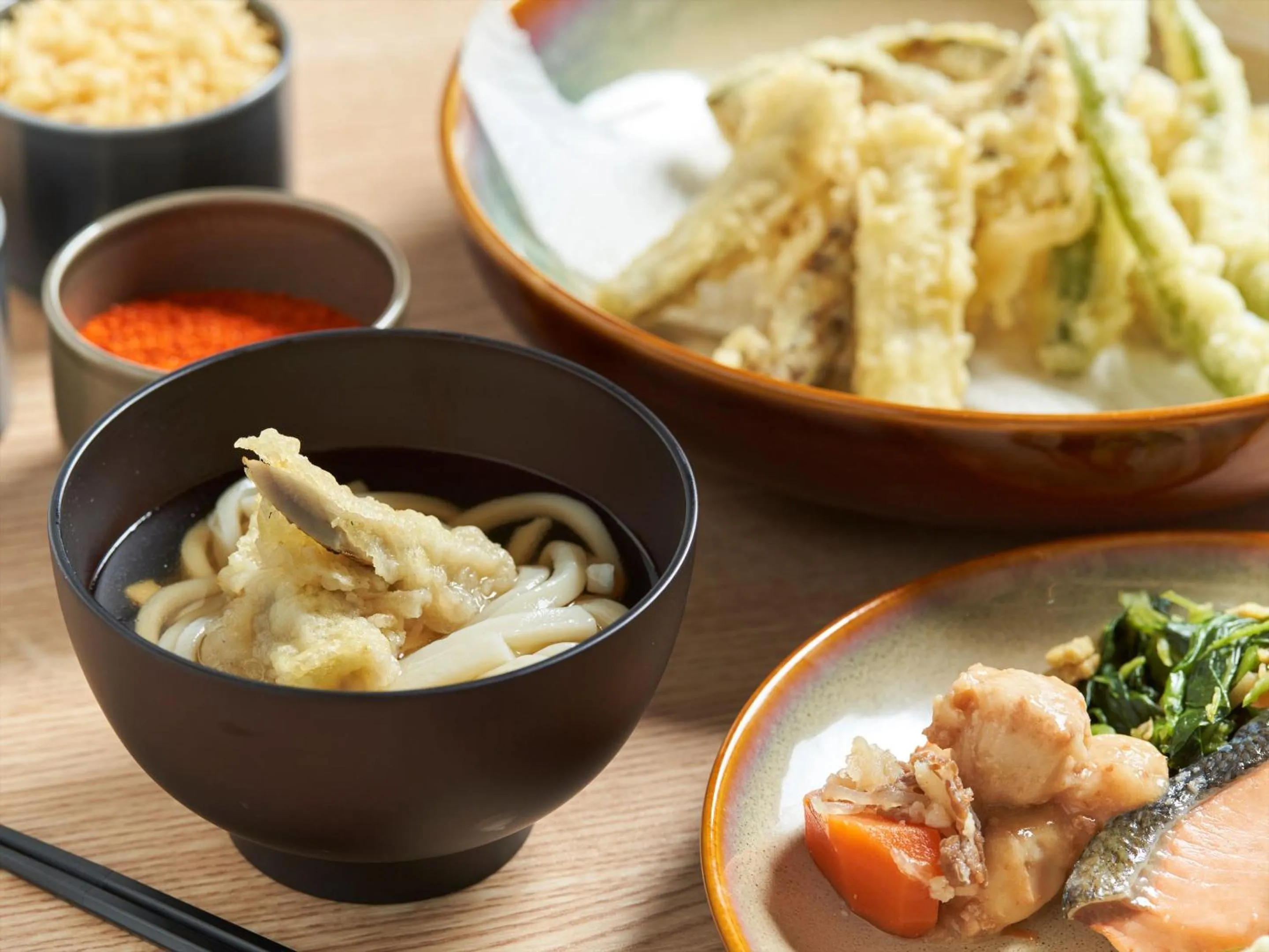 Restaurant/places to eat in CROSS Life Hakata Yanagibashi