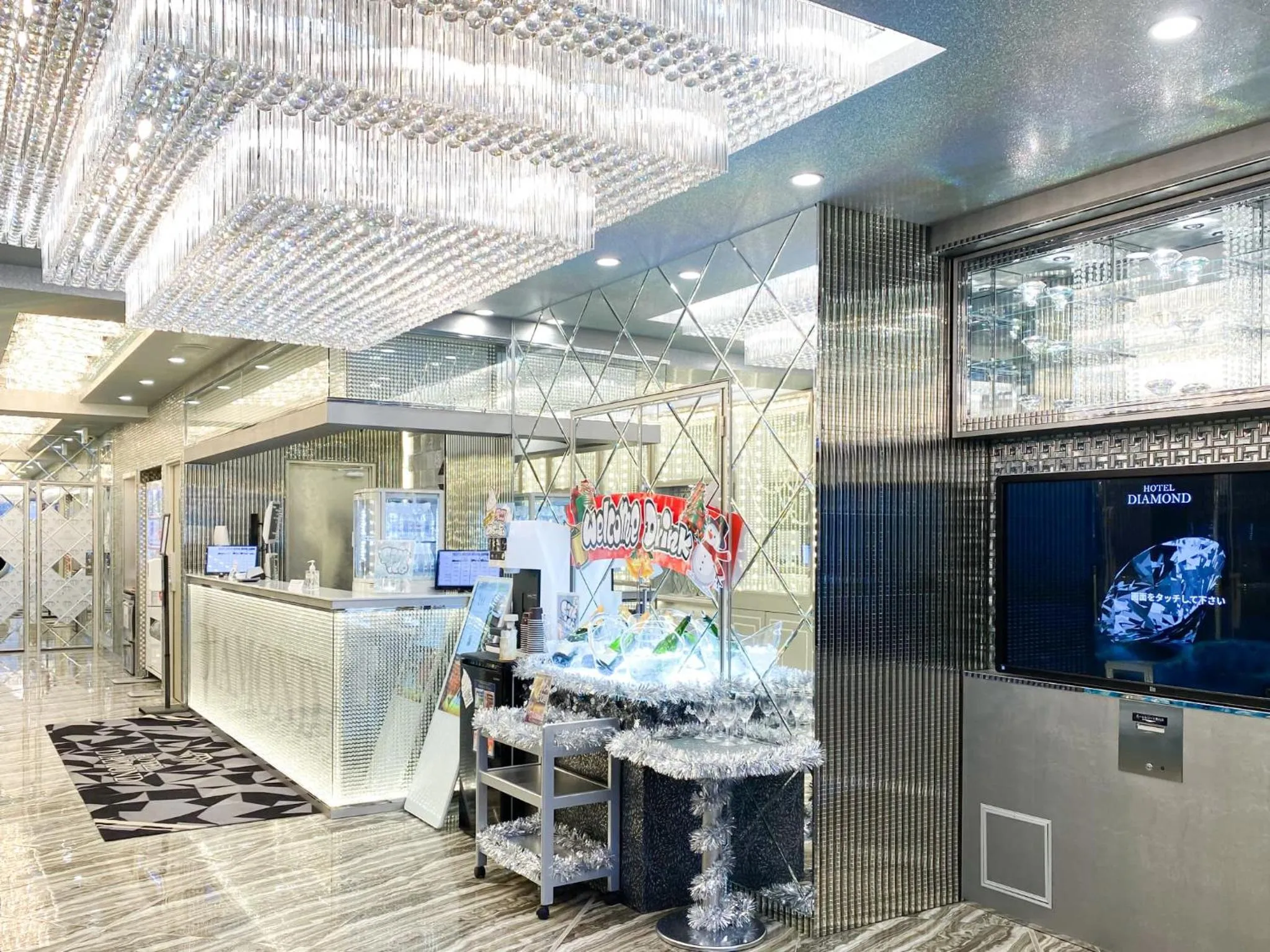 Food and drinks in Hotel DIAMOND