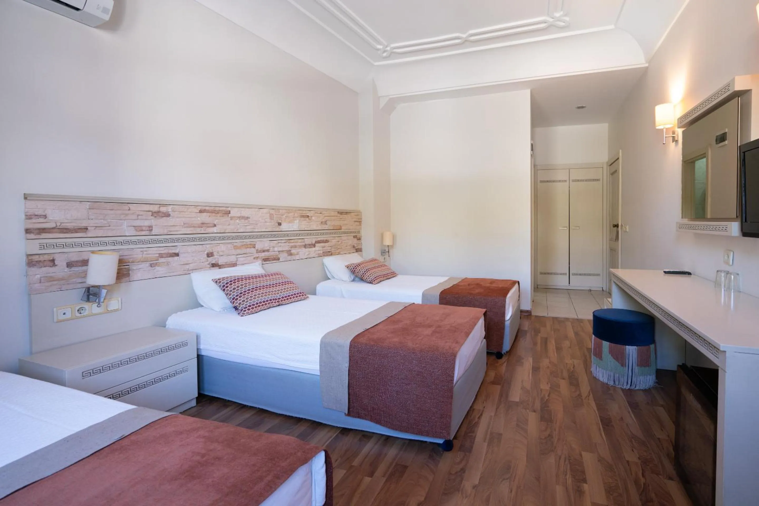 Bedroom, Bed in Aspen Hotel Kaleiçi