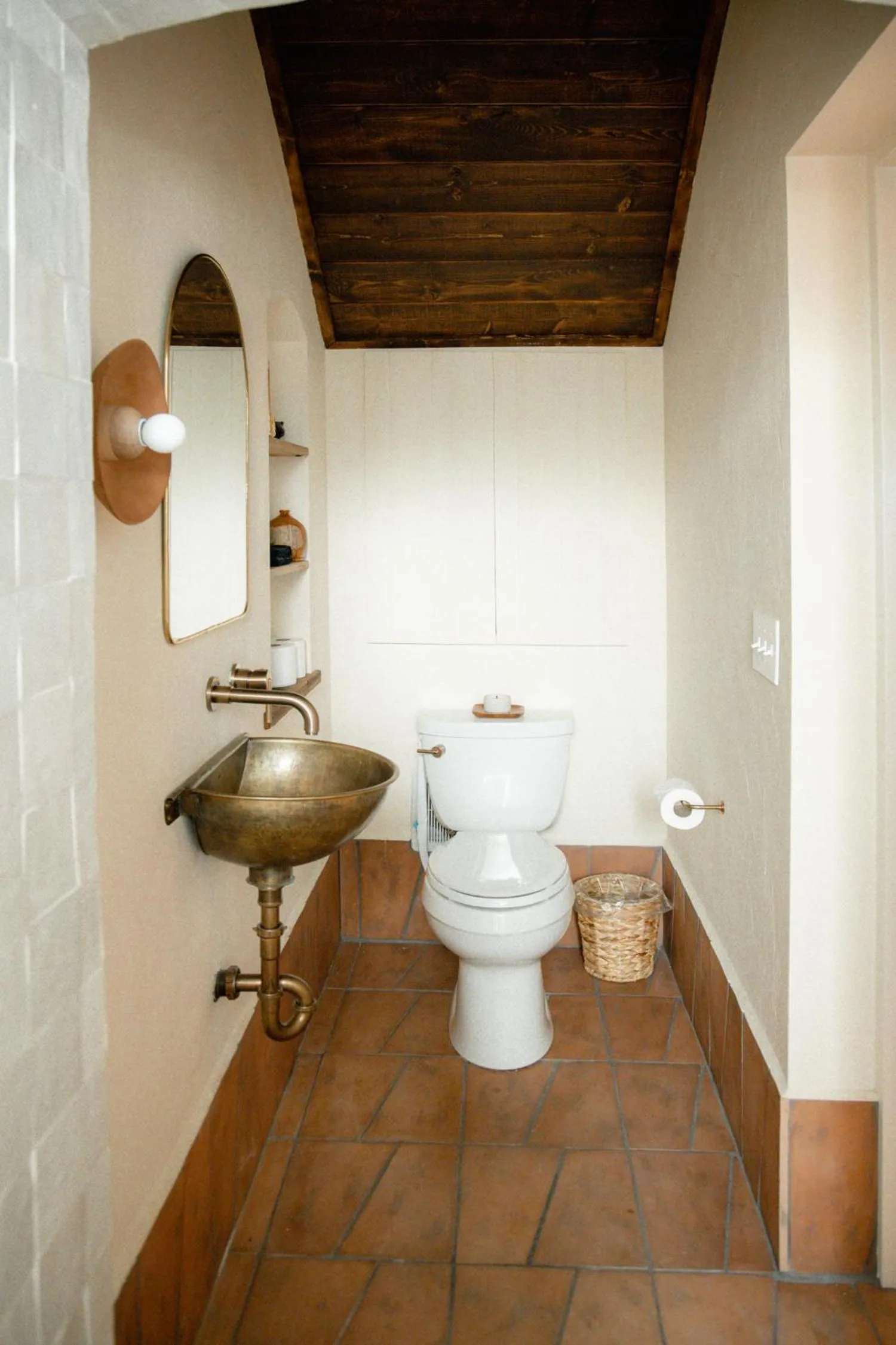 Toilet in The JTH Tucson