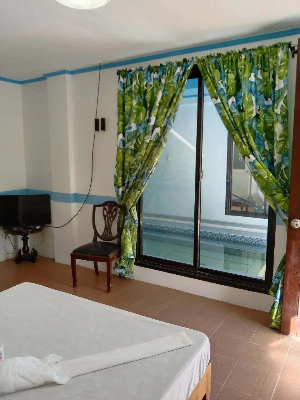 Bedroom in RedDoorz @ Isla Virginia Beach Resort Aurora Baler