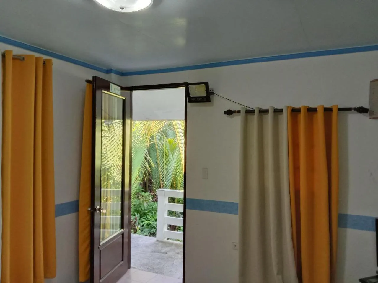 Bedroom in RedDoorz @ Isla Virginia Beach Resort Aurora Baler