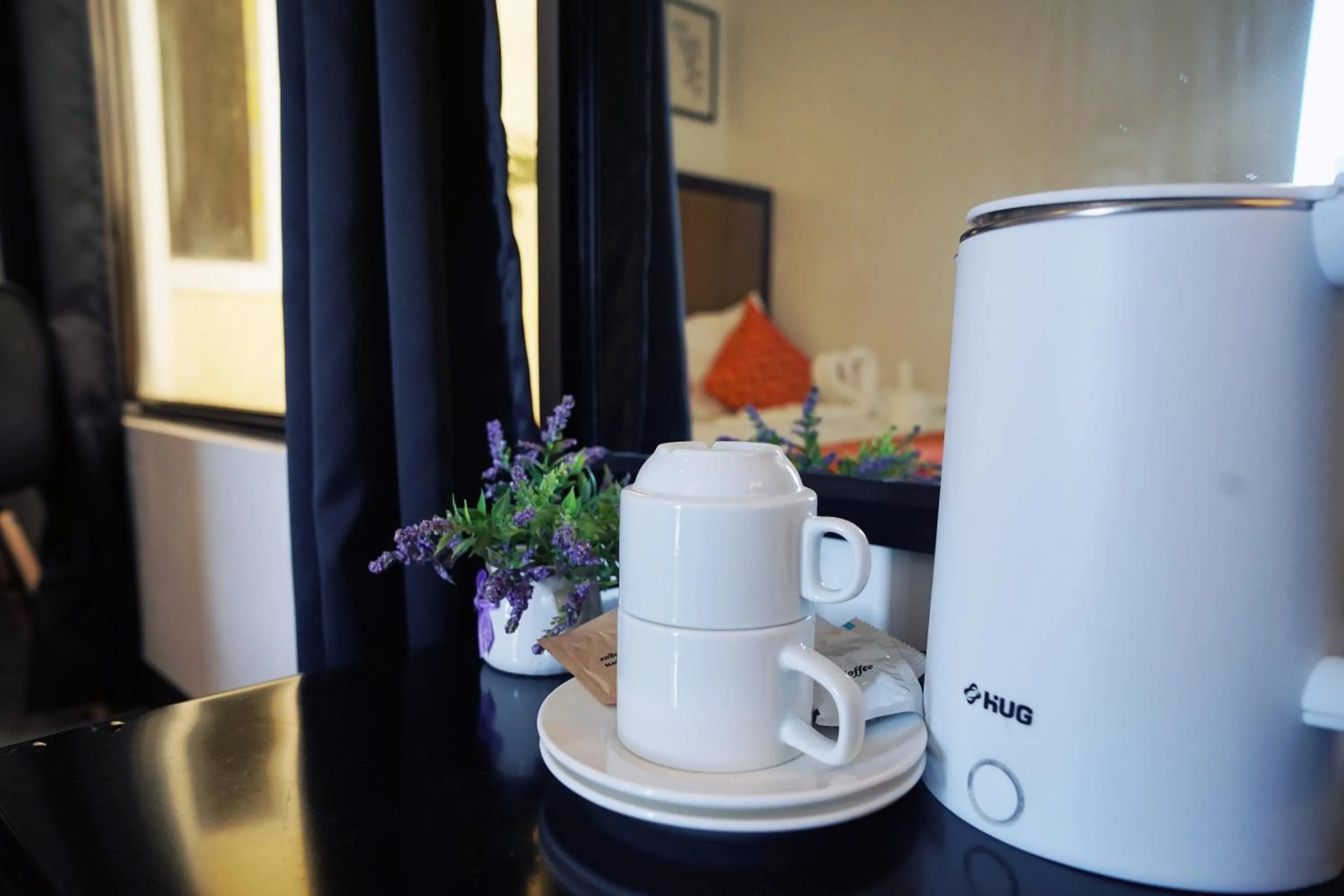 Coffee/tea facilities in The Palms Resort & Bar