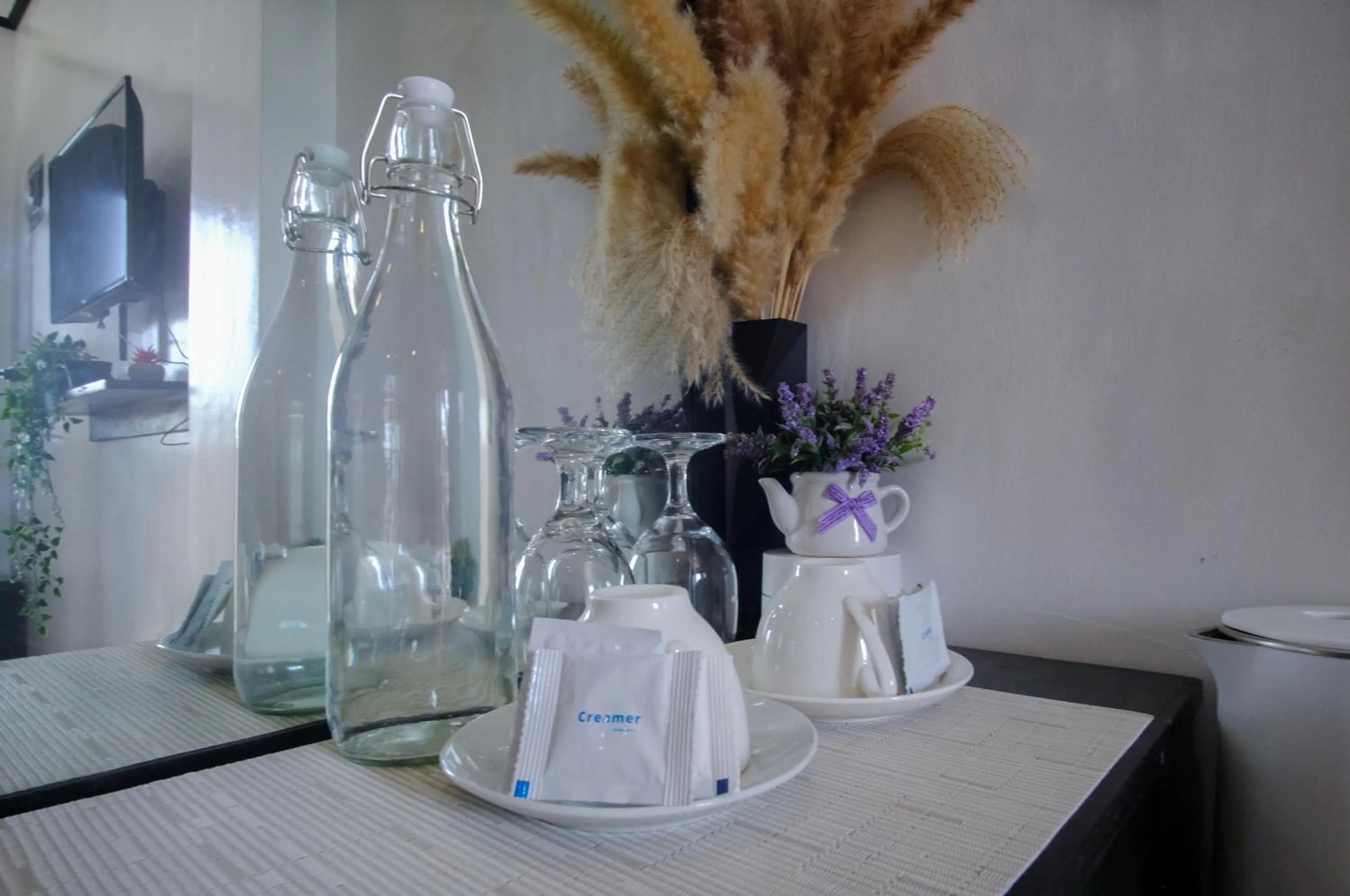 Coffee/tea facilities in The Palms Resort & Bar