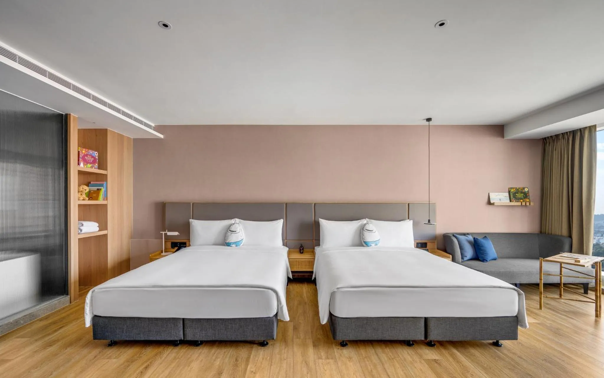 Photo of the whole room, Bed in TAI Urban Resort