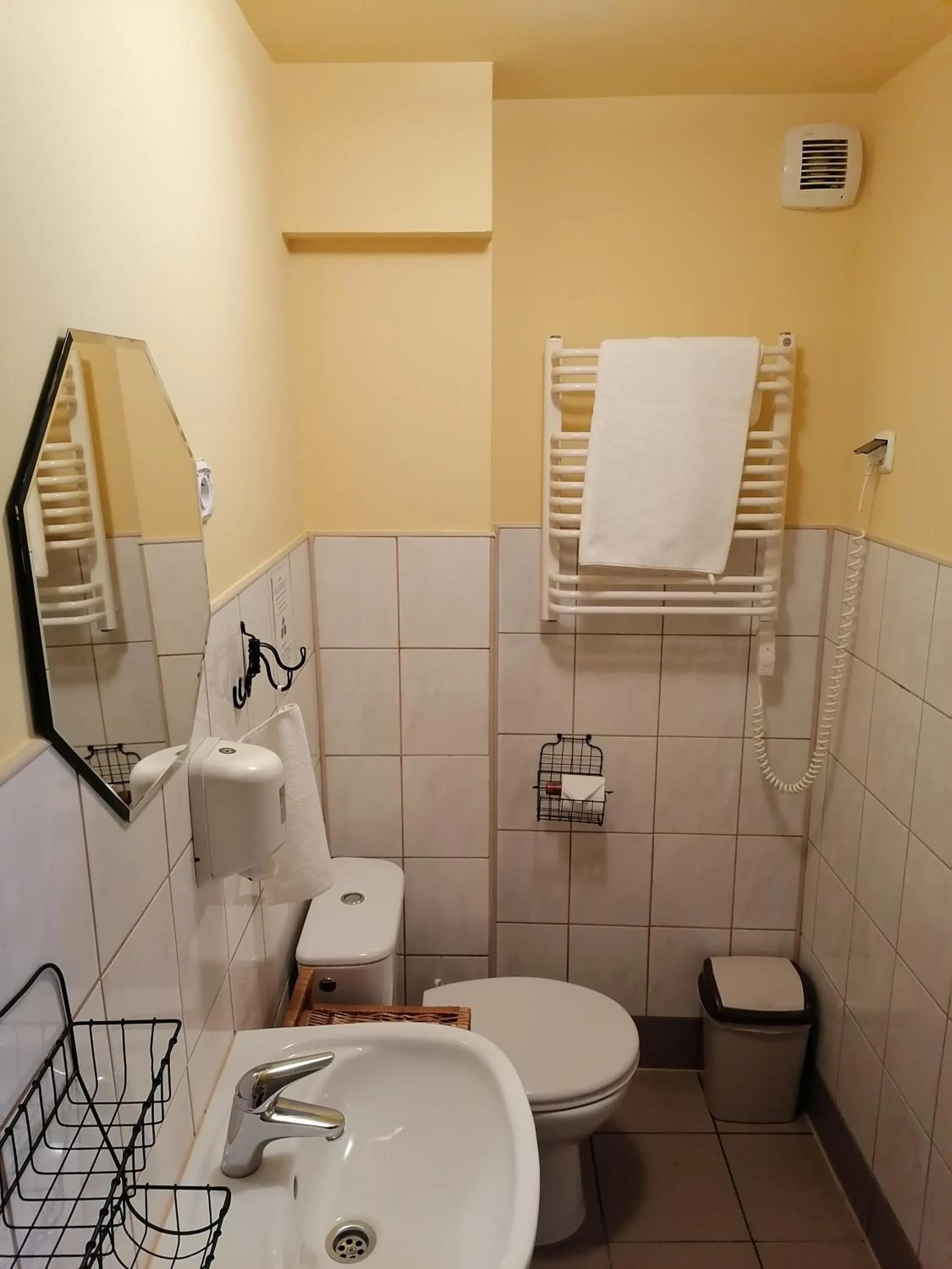 Bathroom in Globtroter Guest House