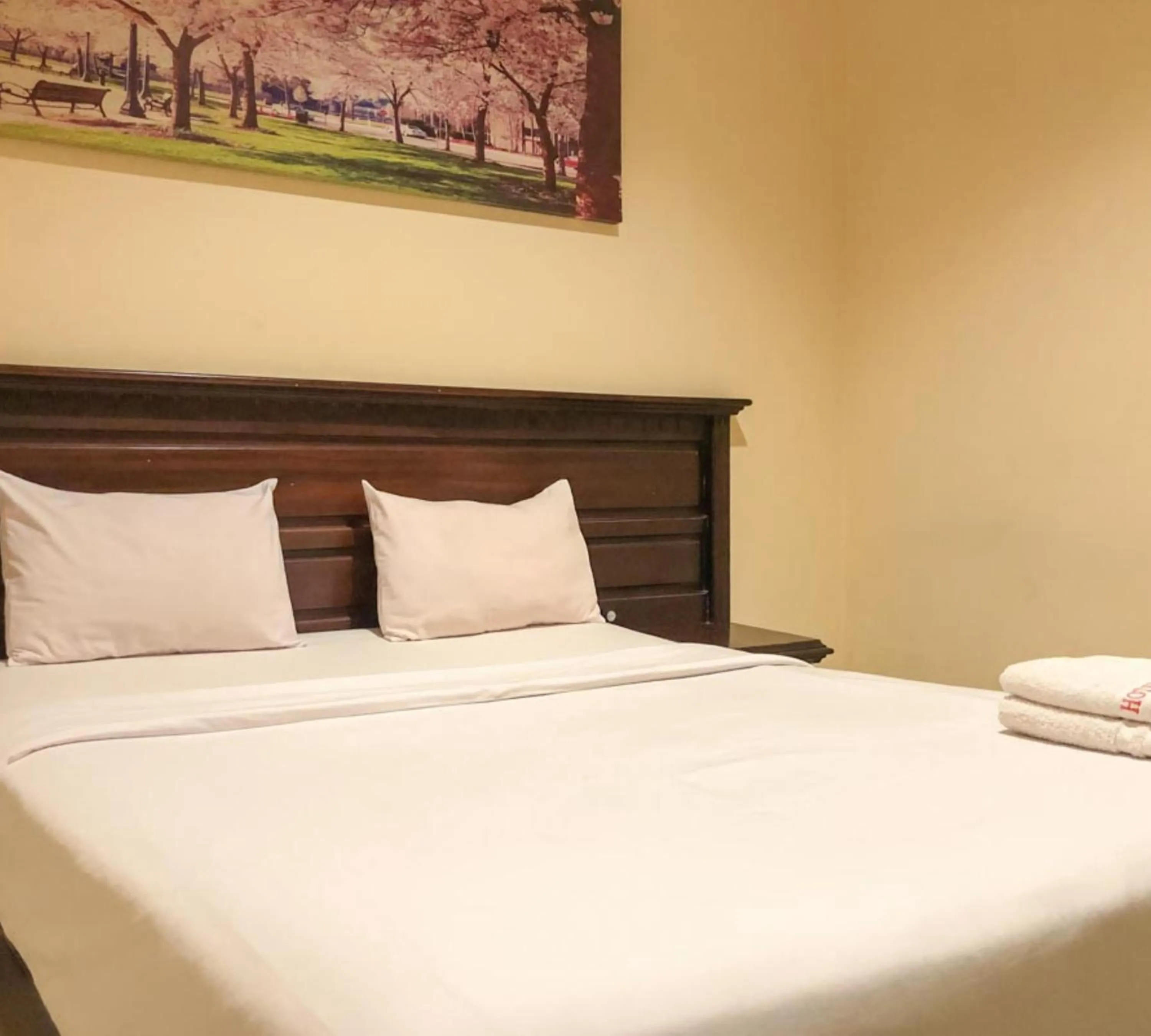 Bed in Hotel D'Mario Palopo