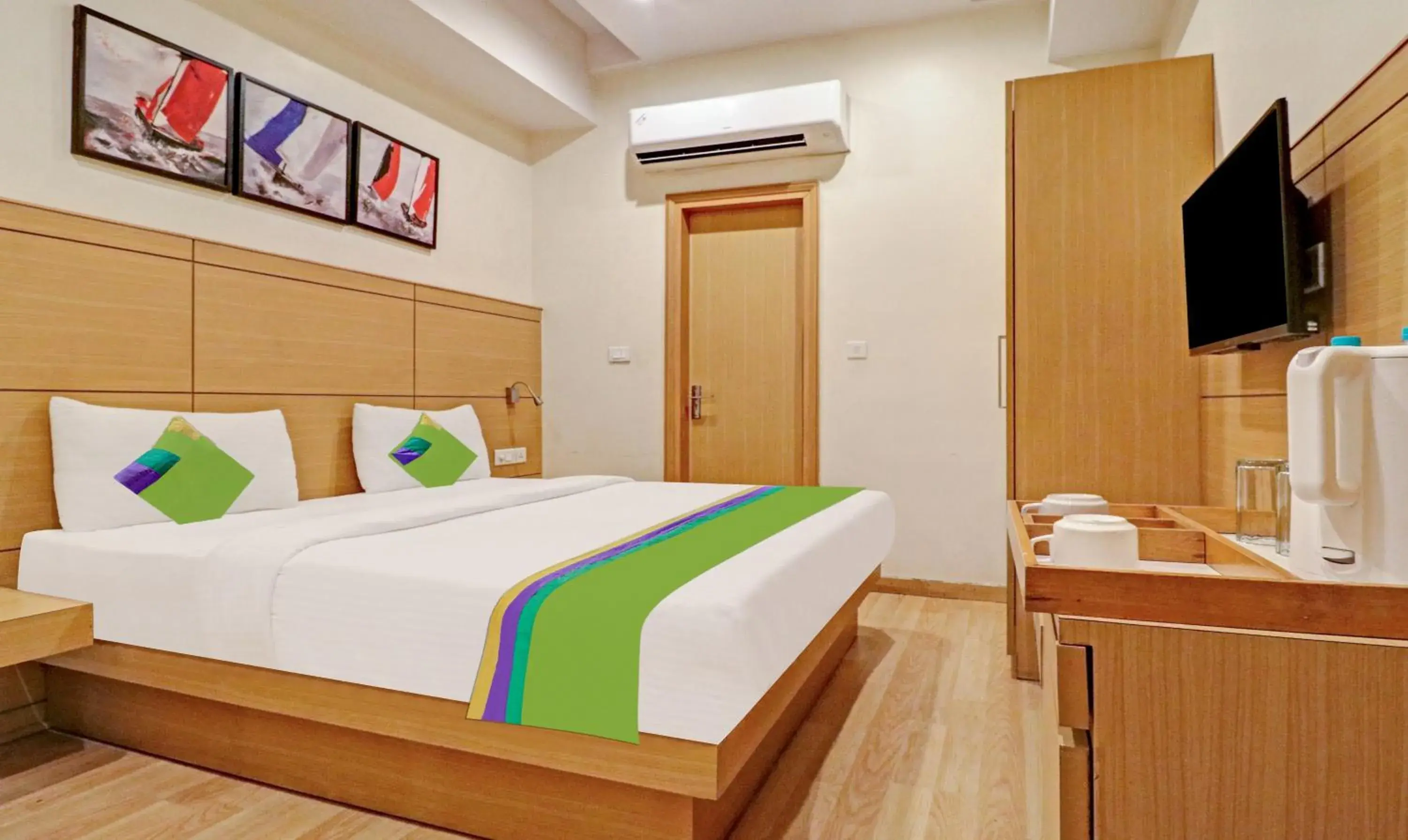 Standard Double Room - single occupancy in Treebo Galaxy Rooms Standard Double Room - single occupancy in Treebo Galaxy Rooms