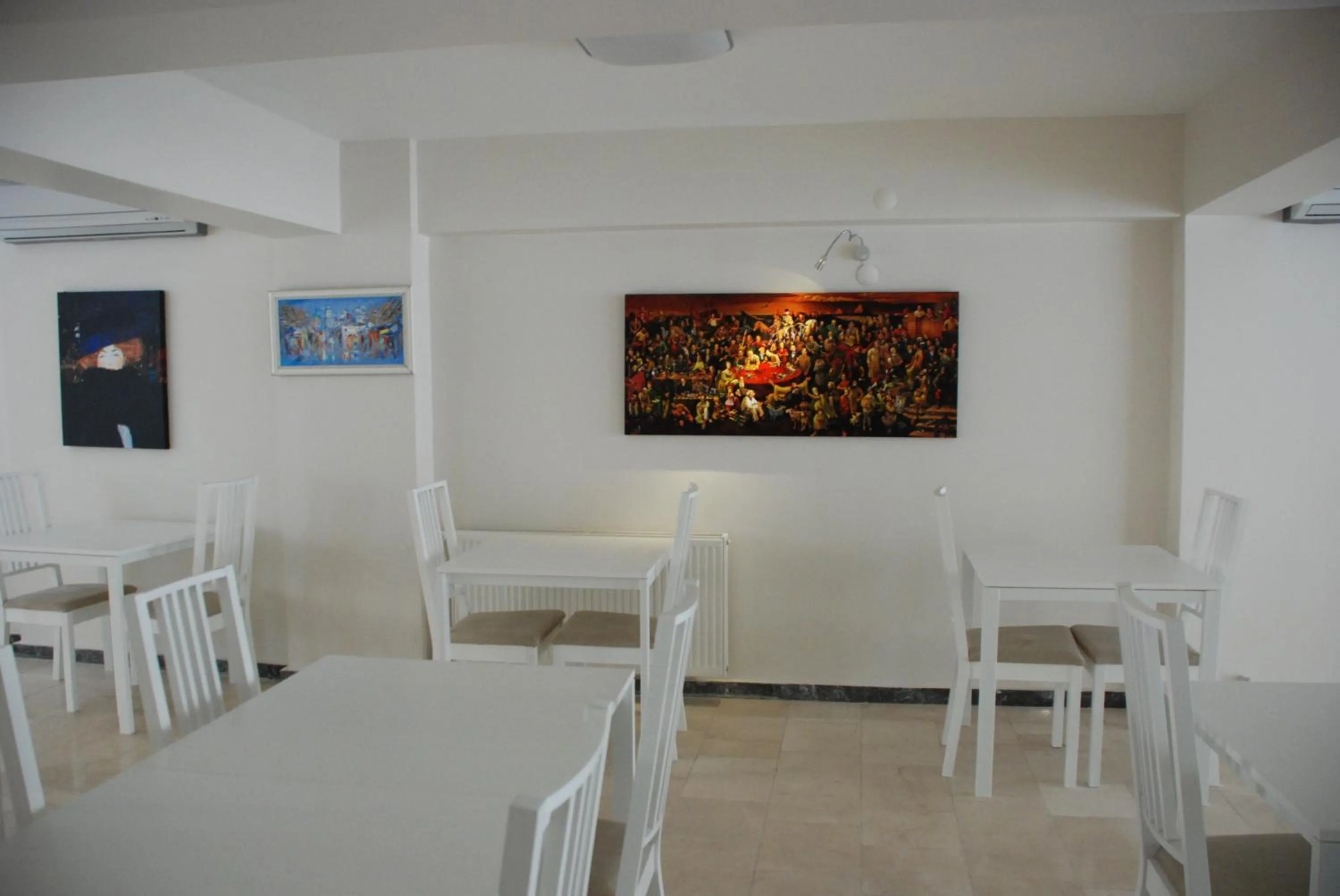 Dining area in Bursa Park Apart Hotel