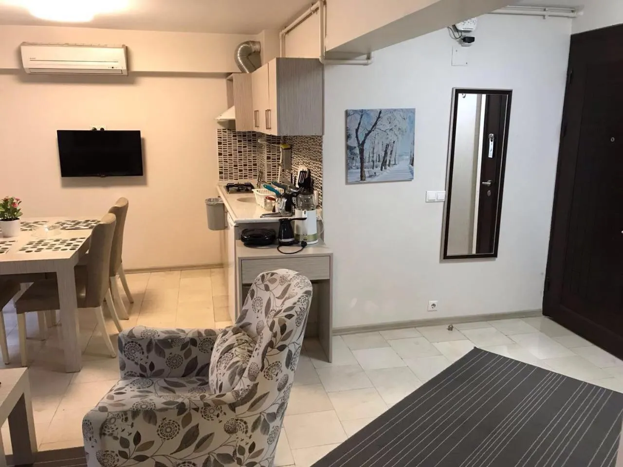 TV and multimedia in Bursa Park Apart Hotel