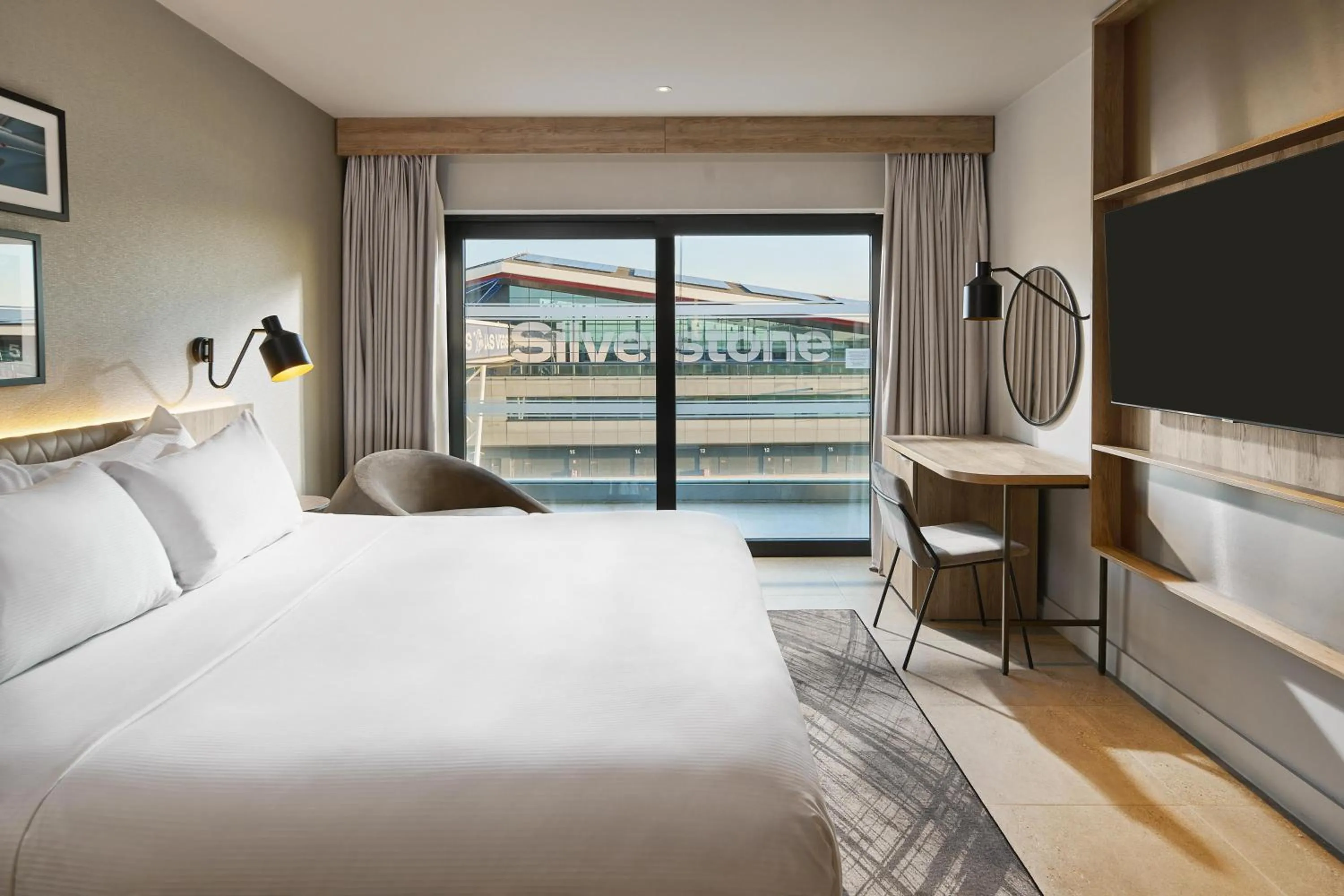 Bed in Hilton Garden Inn Silverstone